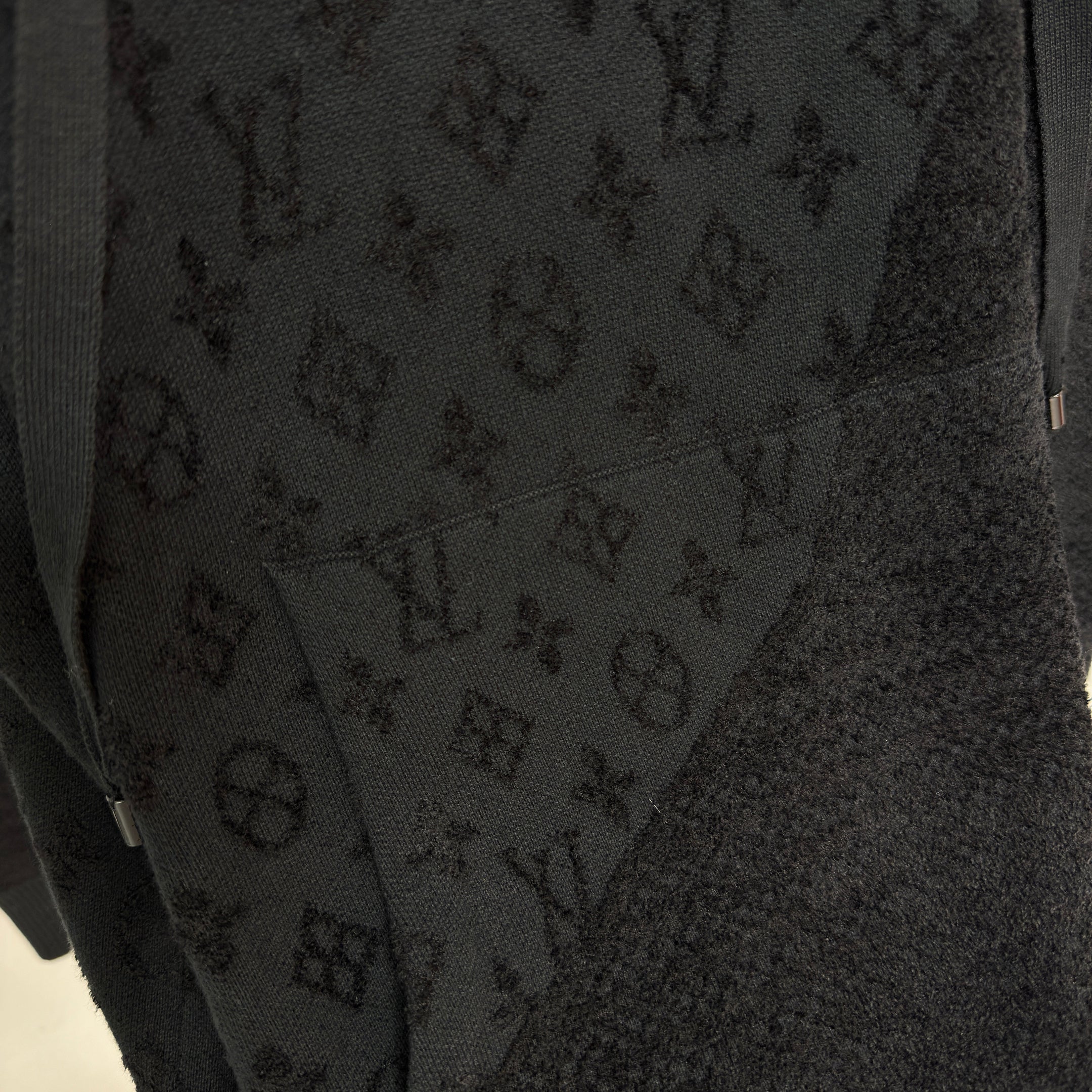 Sweat Jacquard Lv noir 10/10