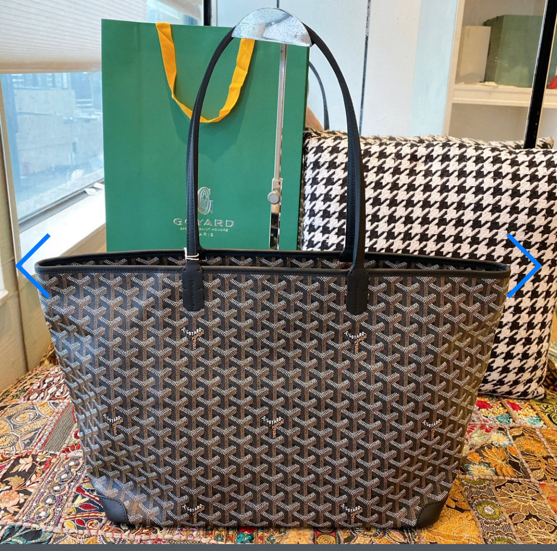 Artois black MM invoice bag