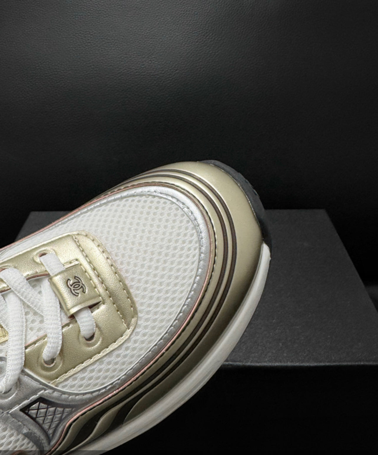 Sneakers Chanl ( EXCLU ) packaging complet facture