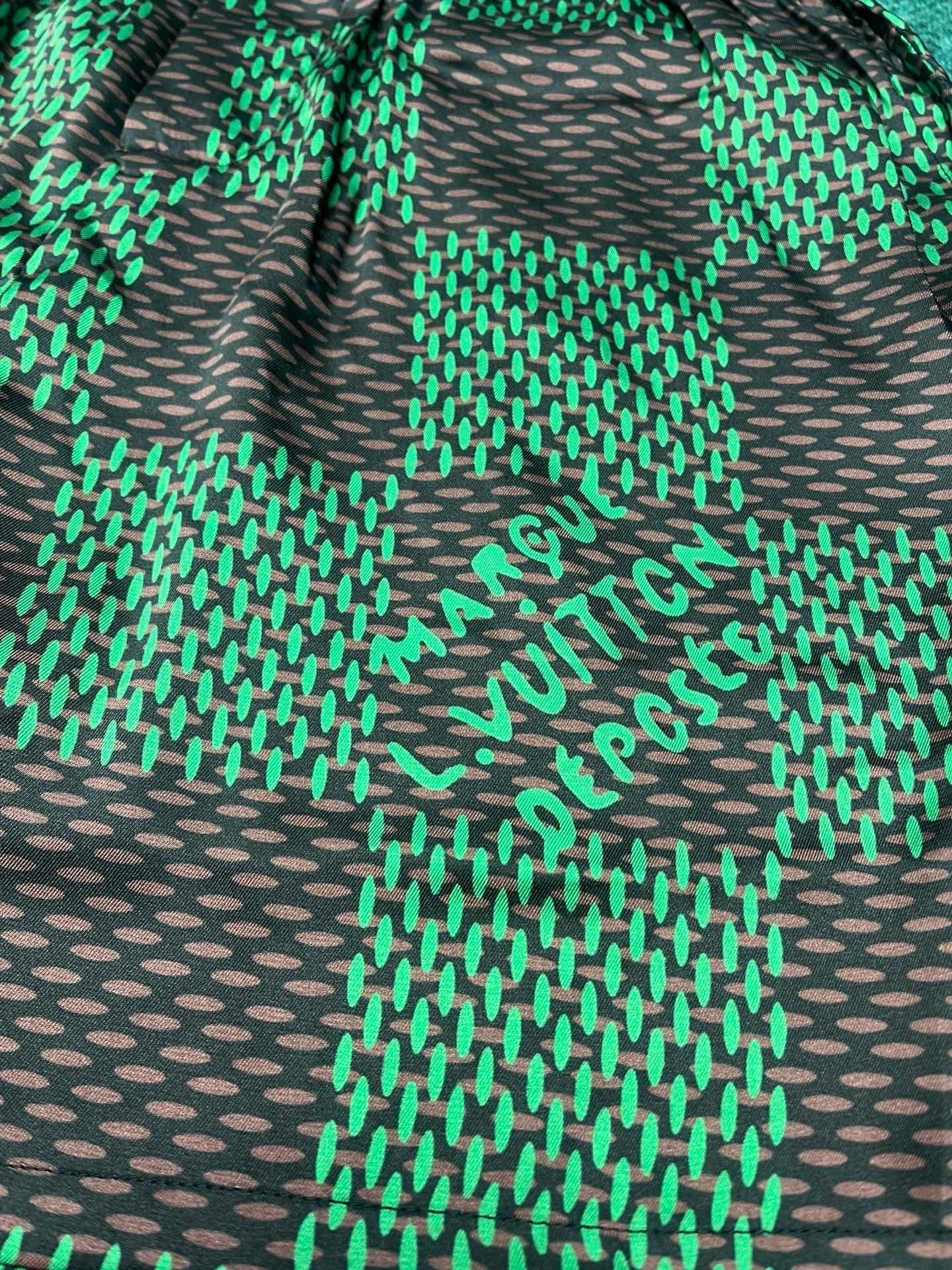 Lv silk casual shorts