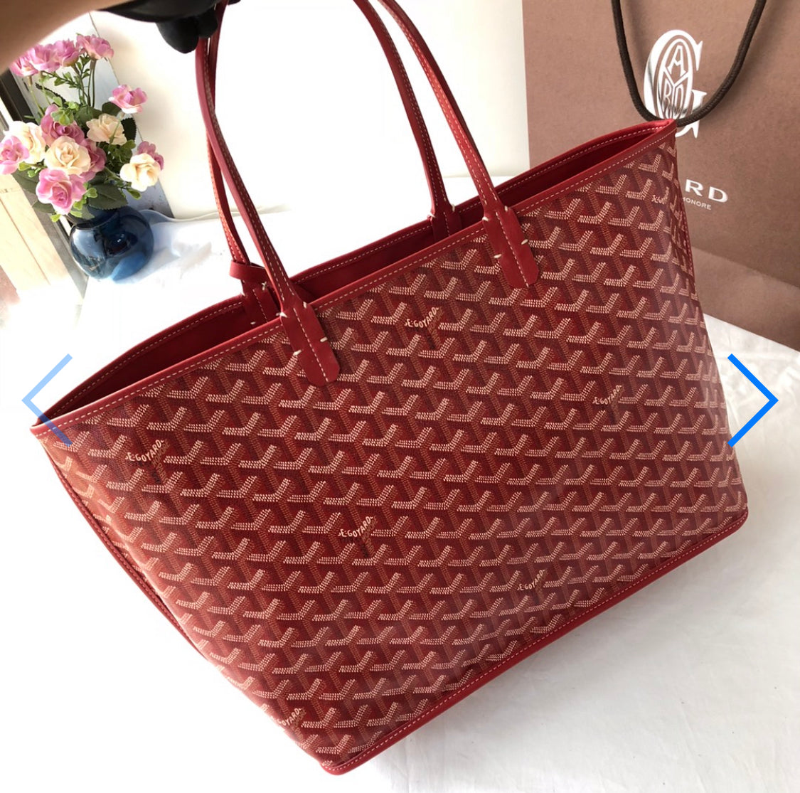 Saint Louis red invoice bag