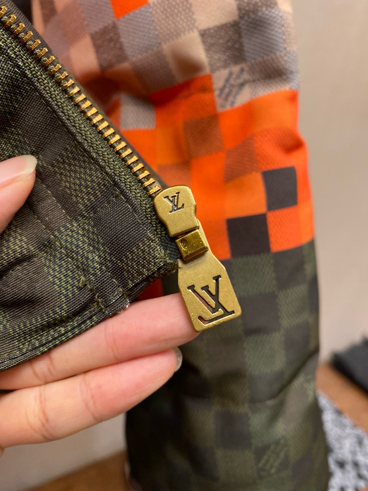 Doudoune imprimée lv