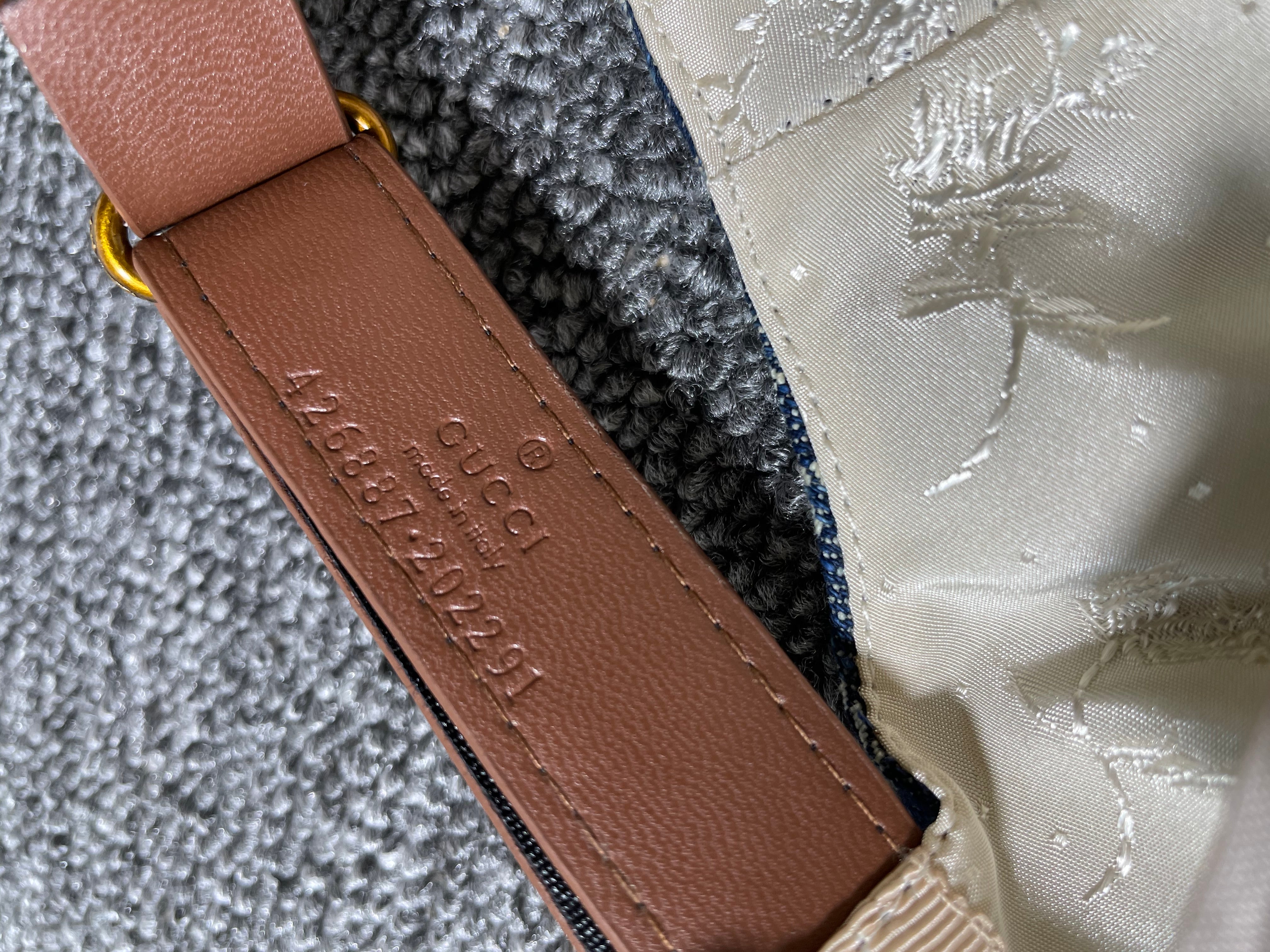 Gg jean cap with ticket