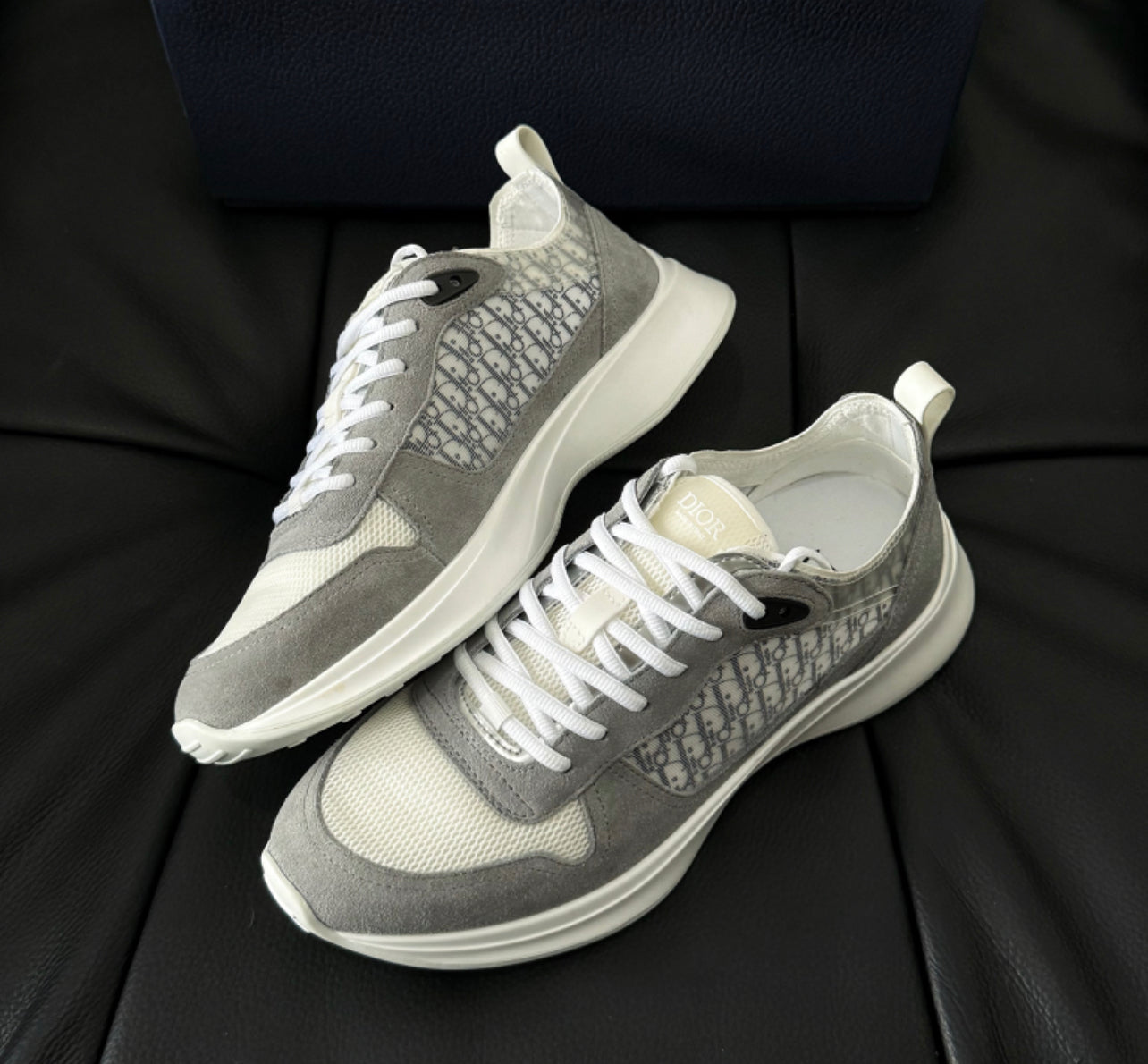 Sneakers B25 grey facture 9/10