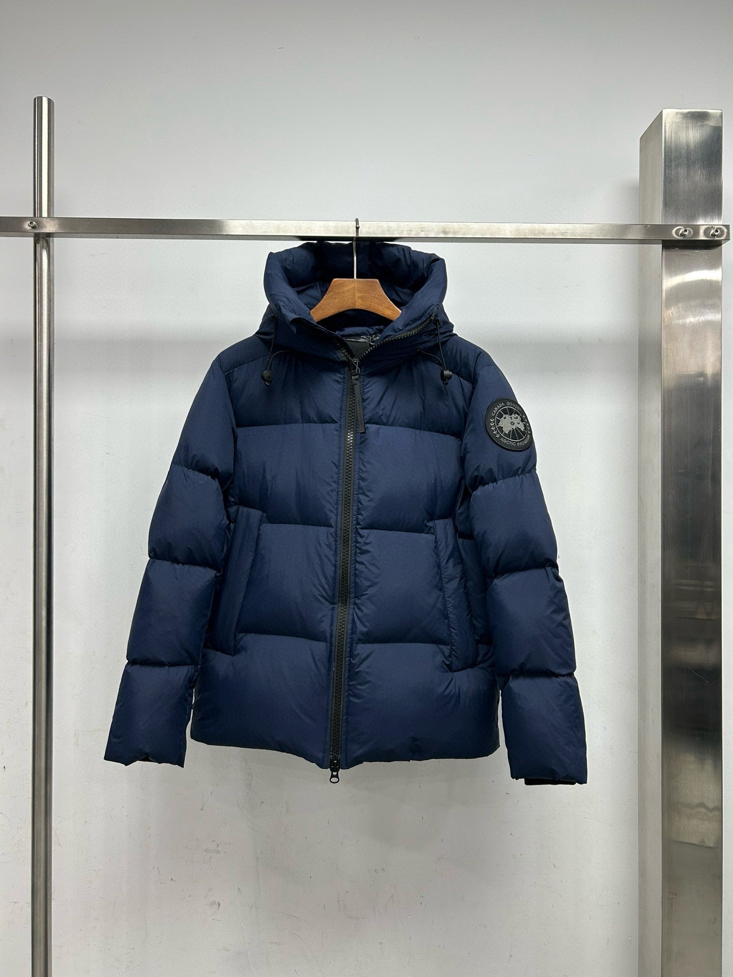 Canada-G Crofton Puffer Bleu nuit black label 10/10