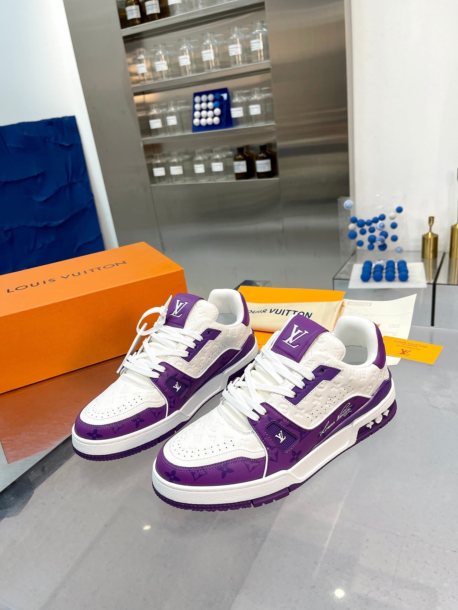 Sneakers Lv trainers purple 2023 facture