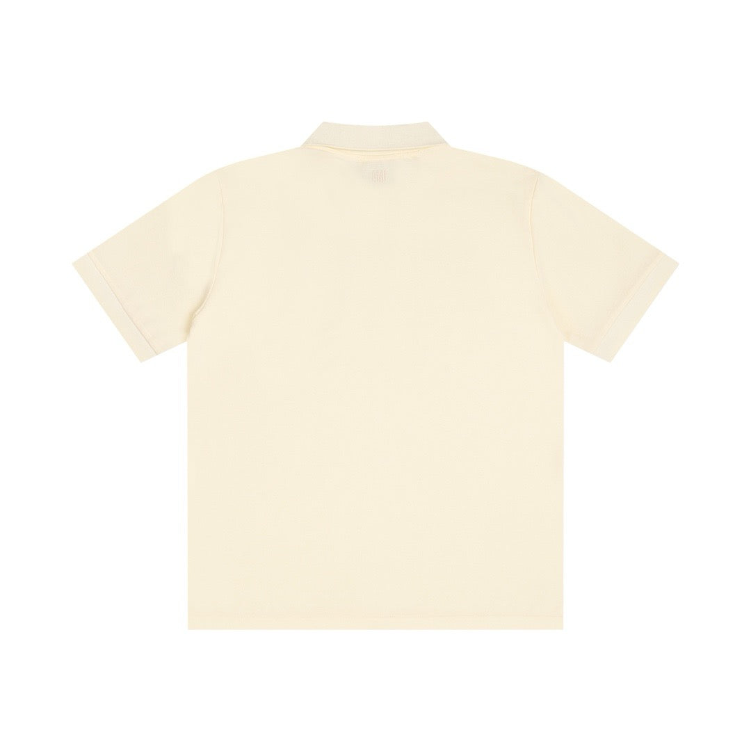 Polo beige à petit logo ami de cœur rouge