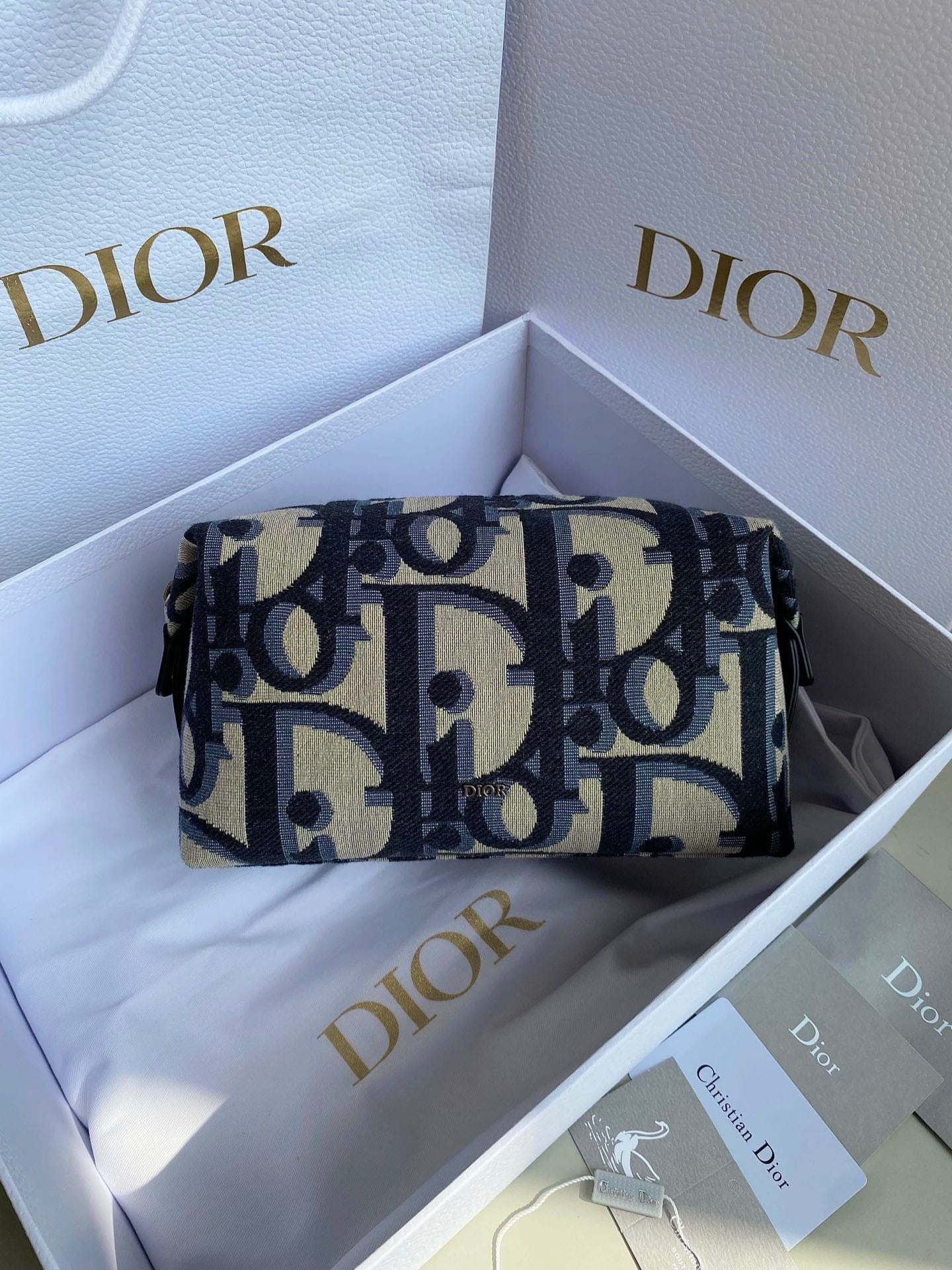 Trousse de toilette CD