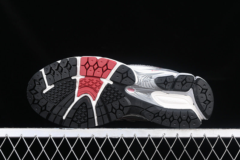 New b sneakers 1906 séries