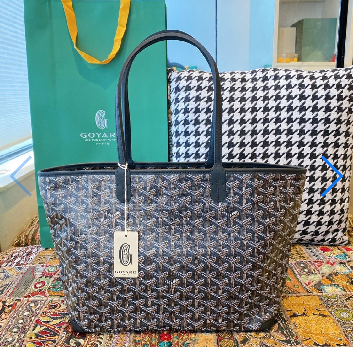 Artois Blue navy PM invoice bag