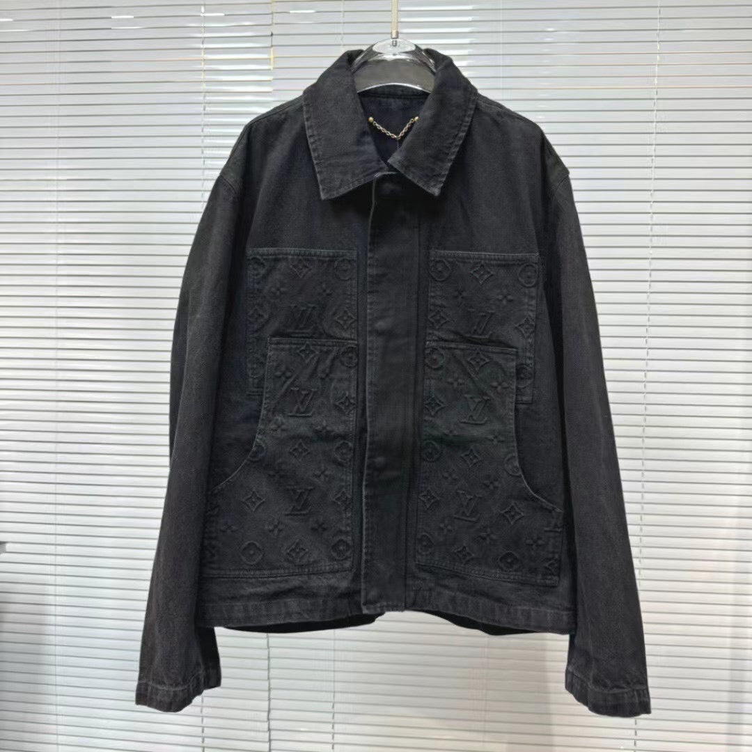 Lv black round neck top