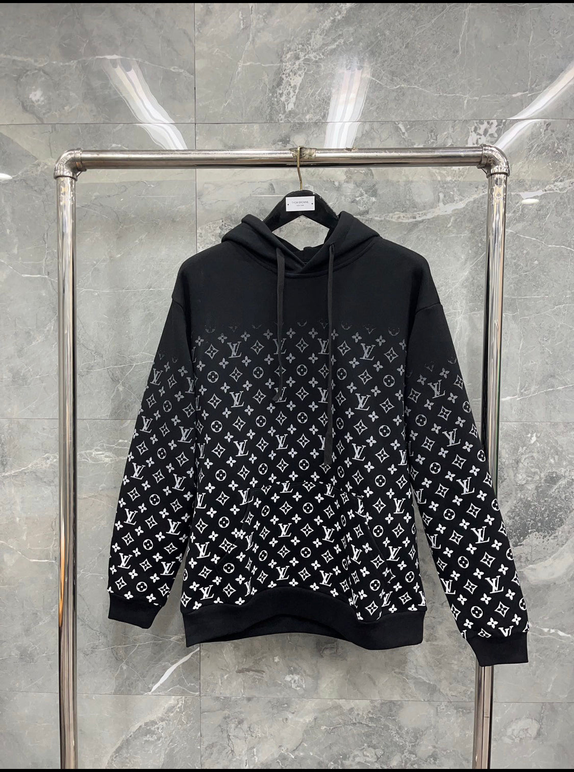 Sweatshirt Lv bill black And white