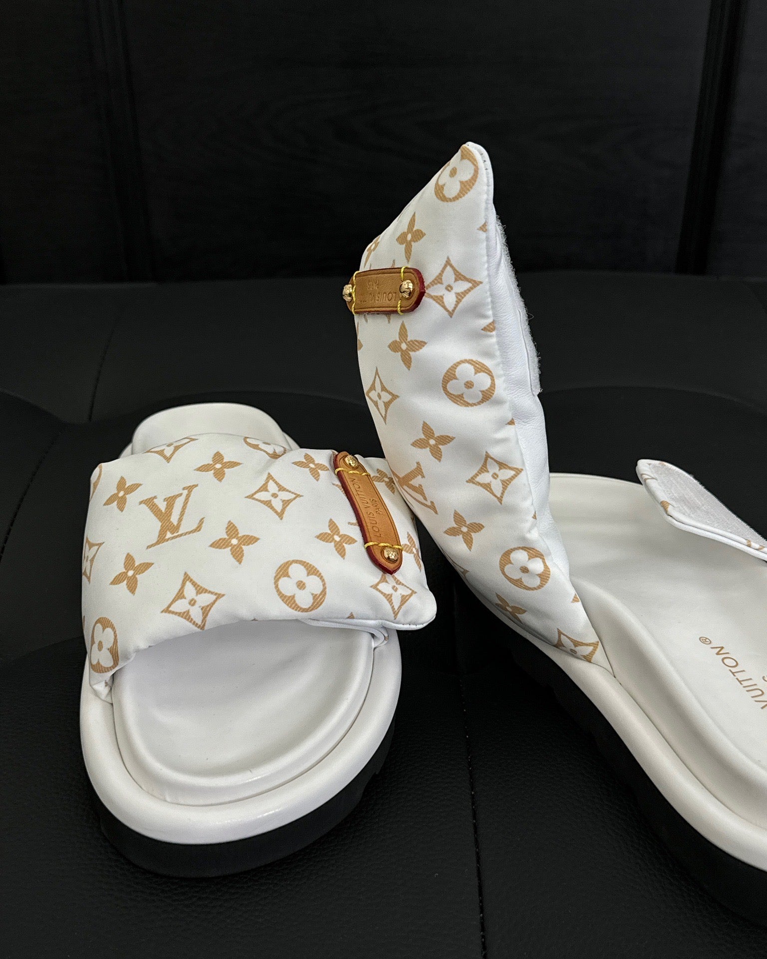 Mule plate conforme pillow