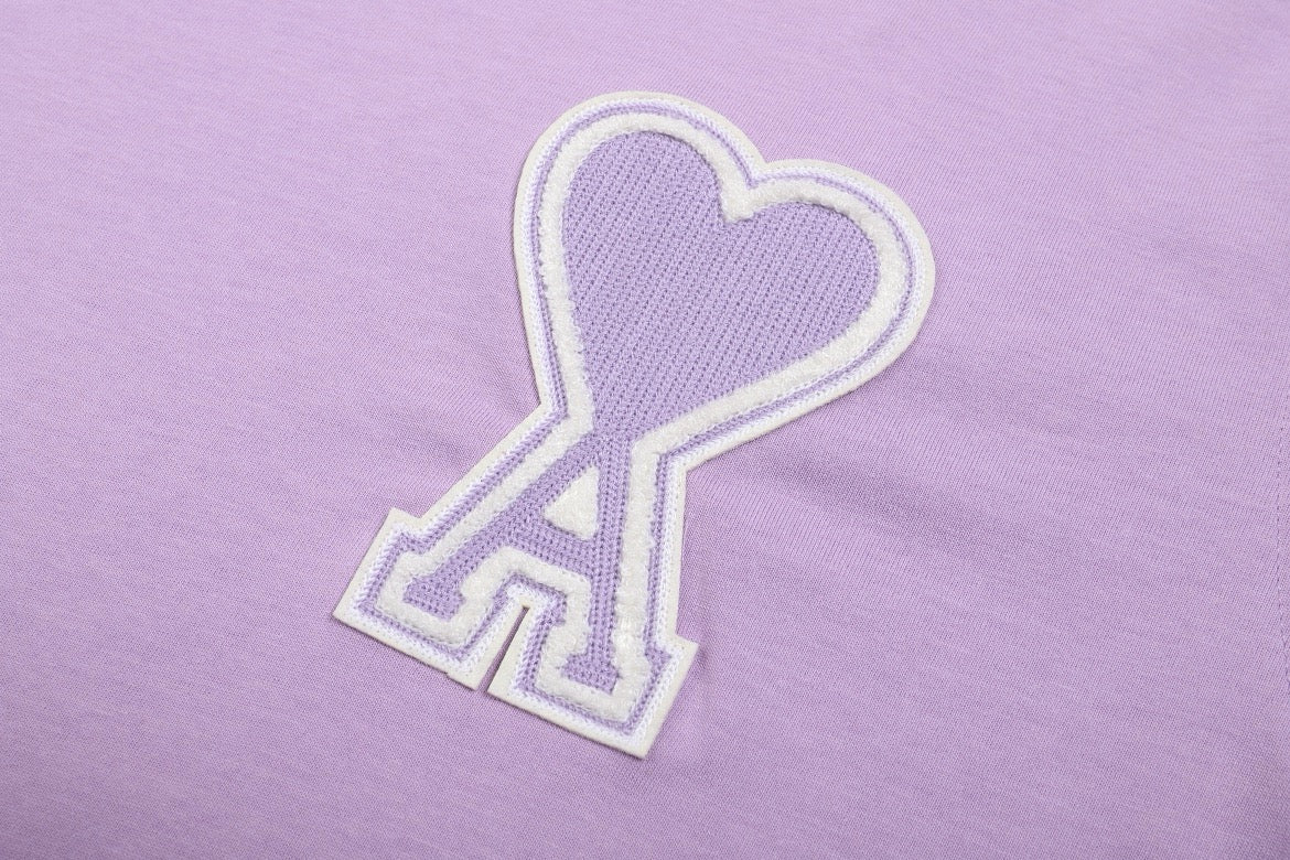 T-shirt vert à logo ami de cœur violet