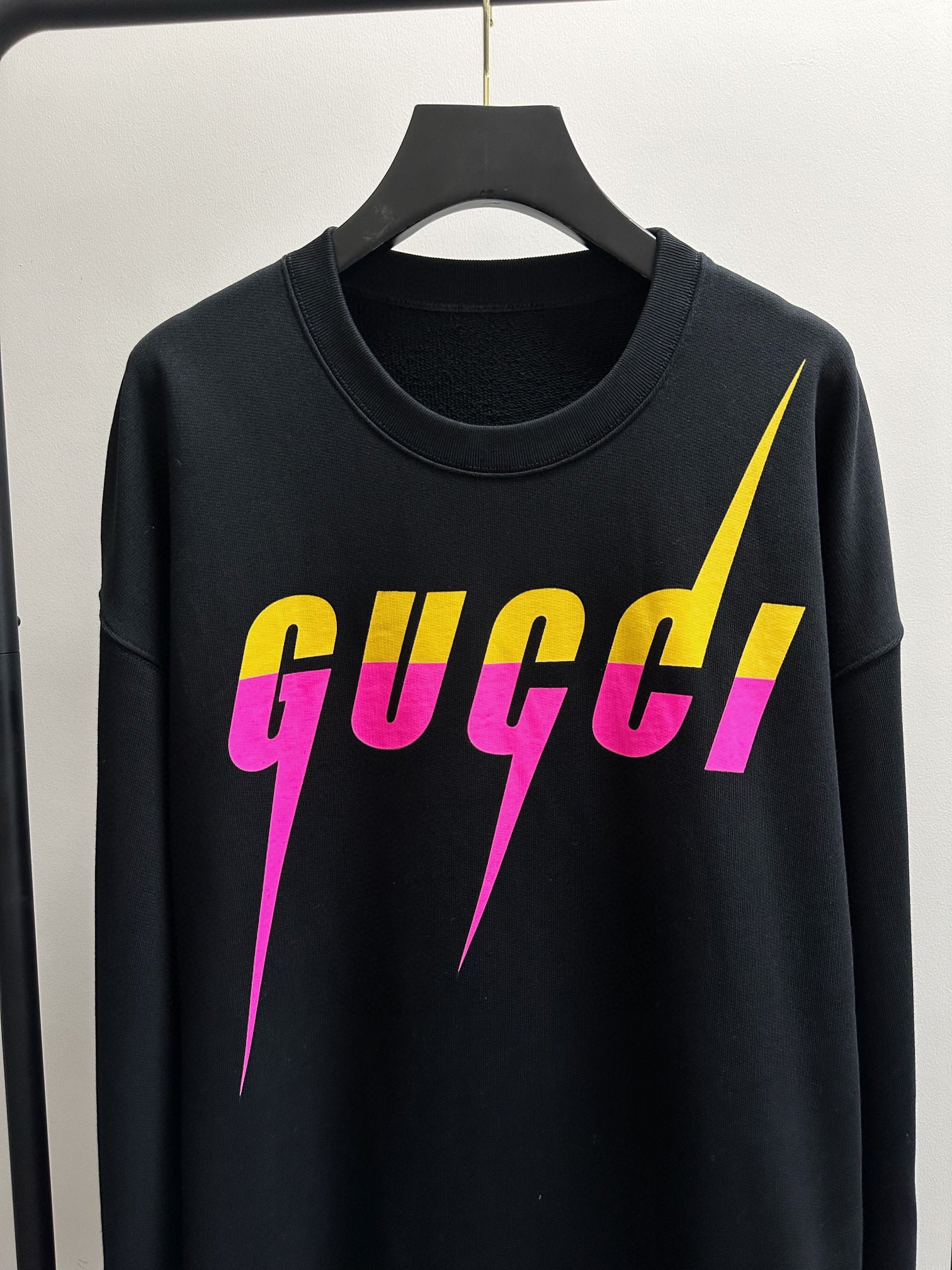 Gucci print coton sweat-shirt black and pink