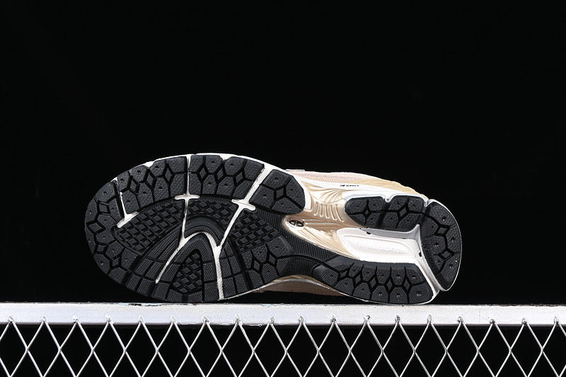 New b sneakers 1906 séries