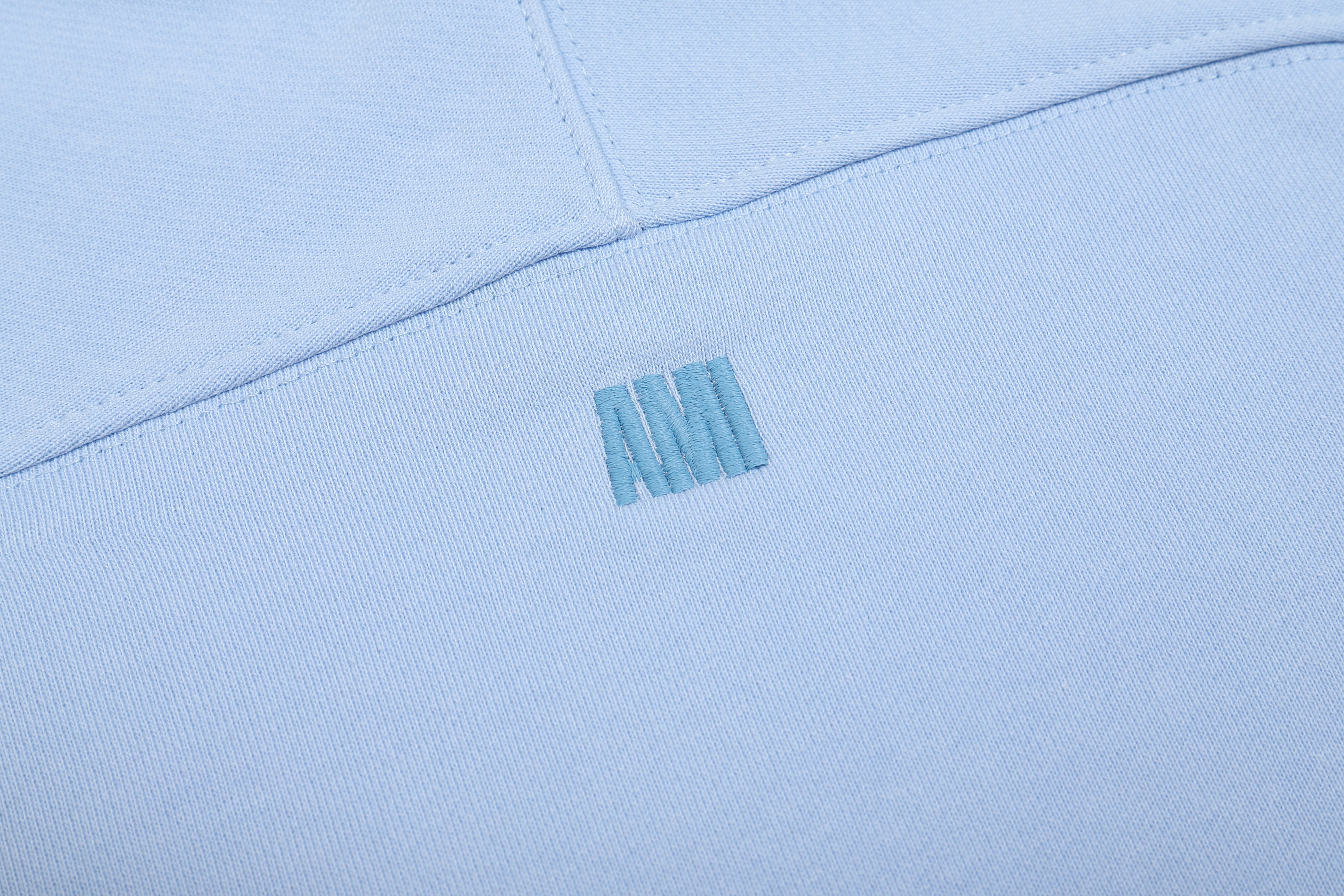 Sweat blanc à petit logo ami de cœur blanc