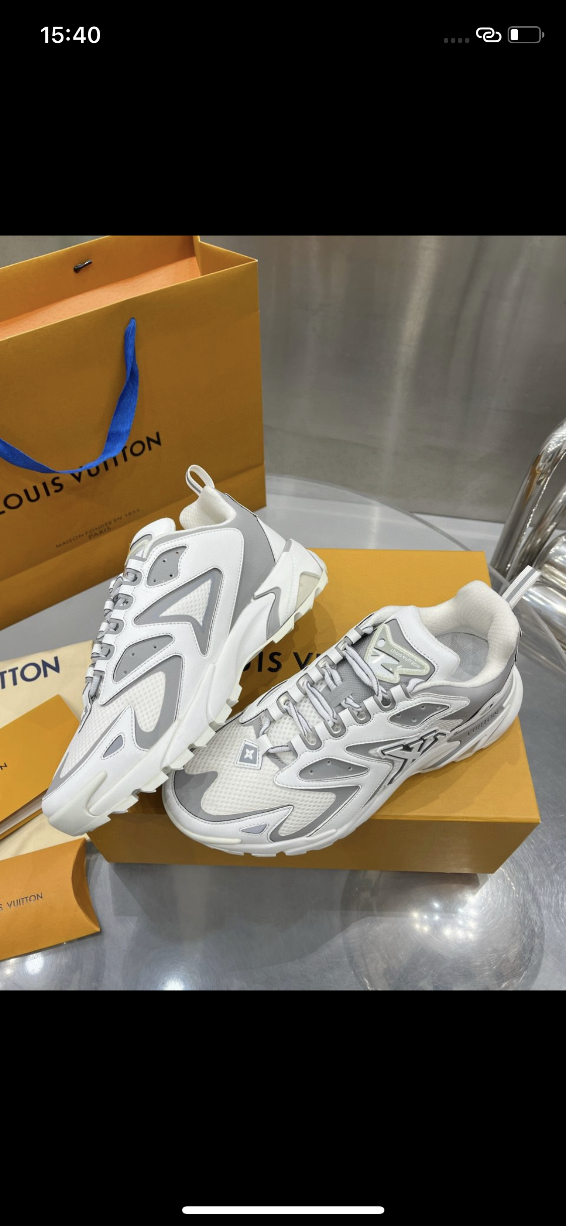 Sneakers Lv tatic blanche facture