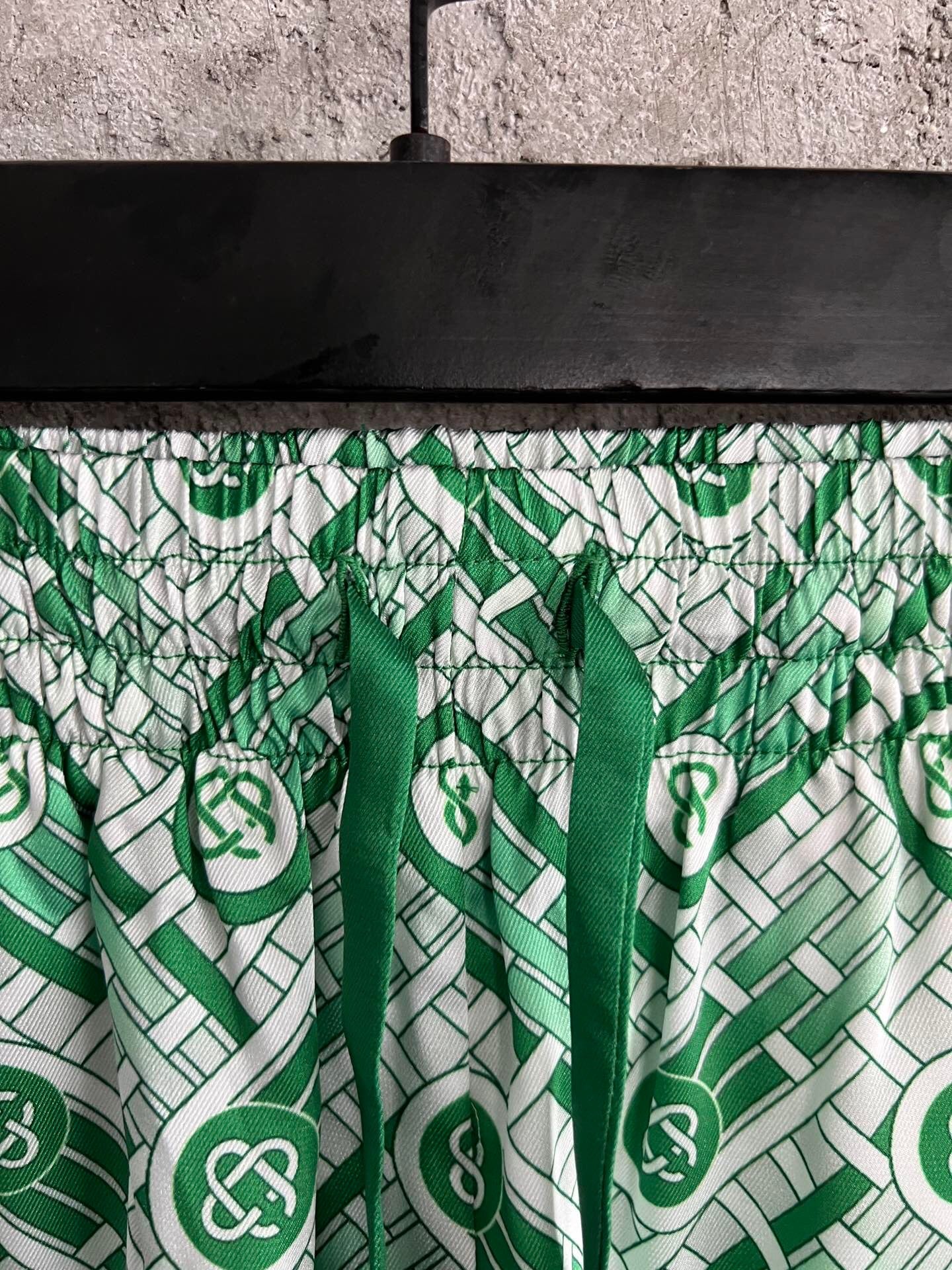 Short Casa B silk green