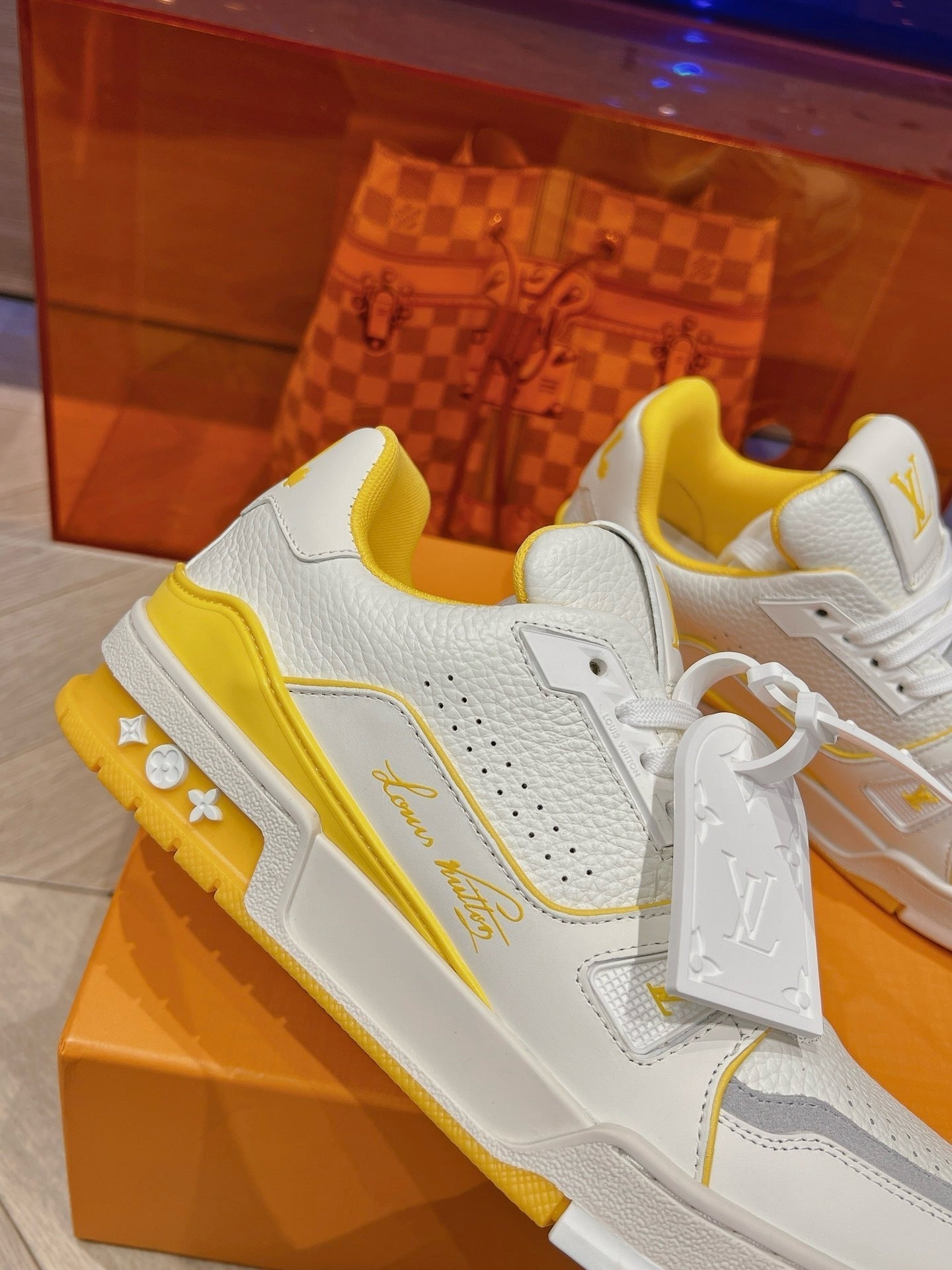 Lv trainers blanche/orange facture