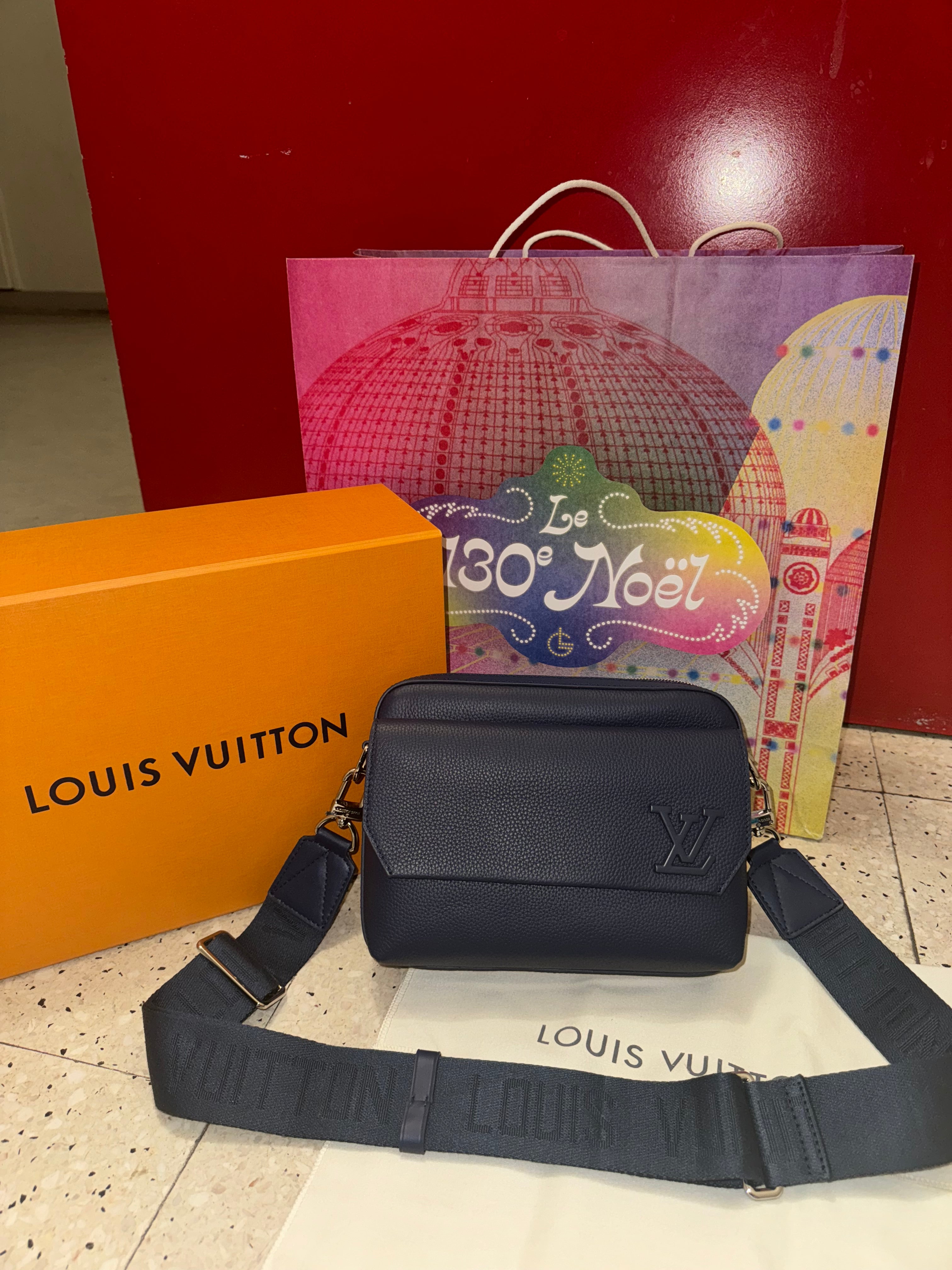 Sac Lv fastline bleu nuit messenger 2024 facture