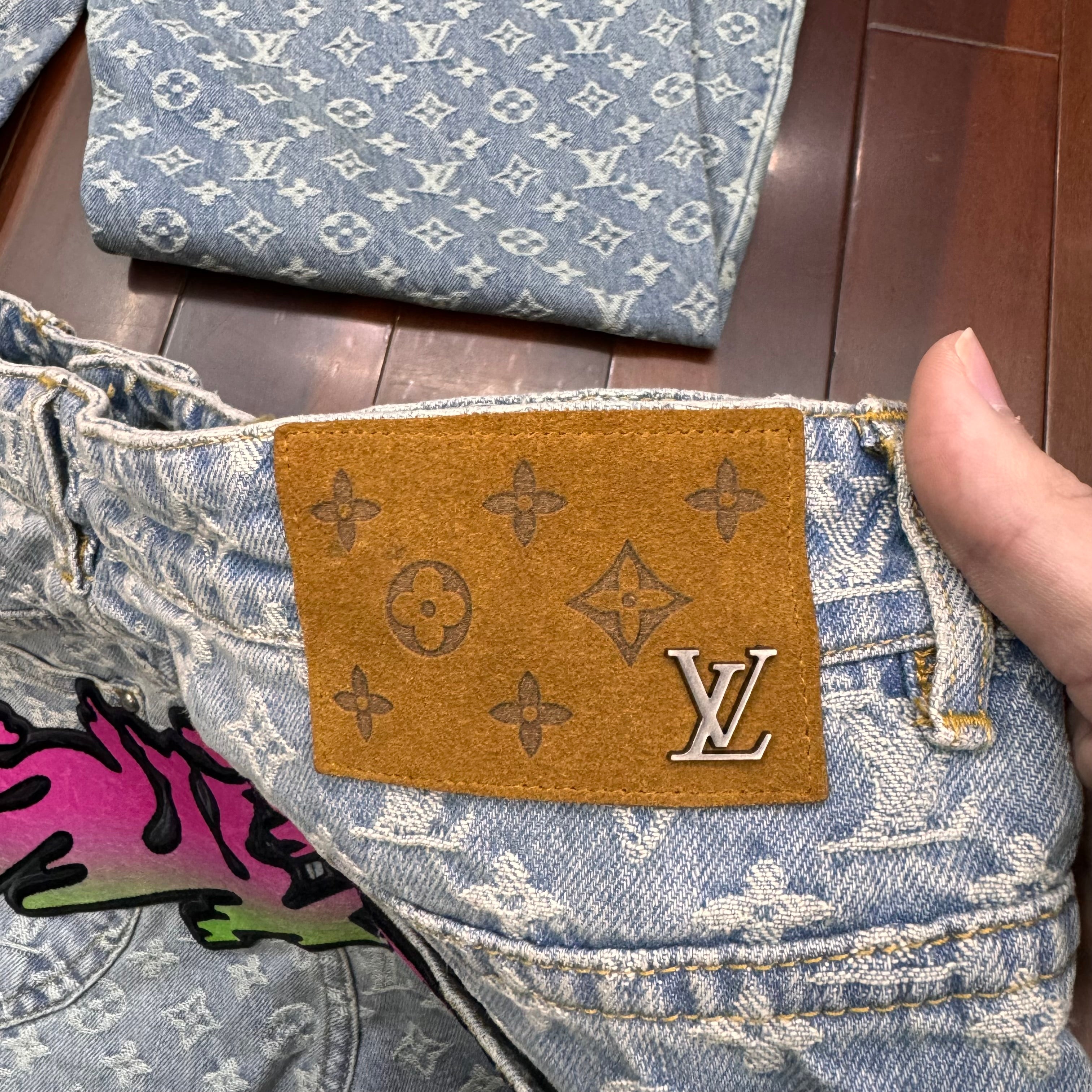Jean Lv baggy denim facture