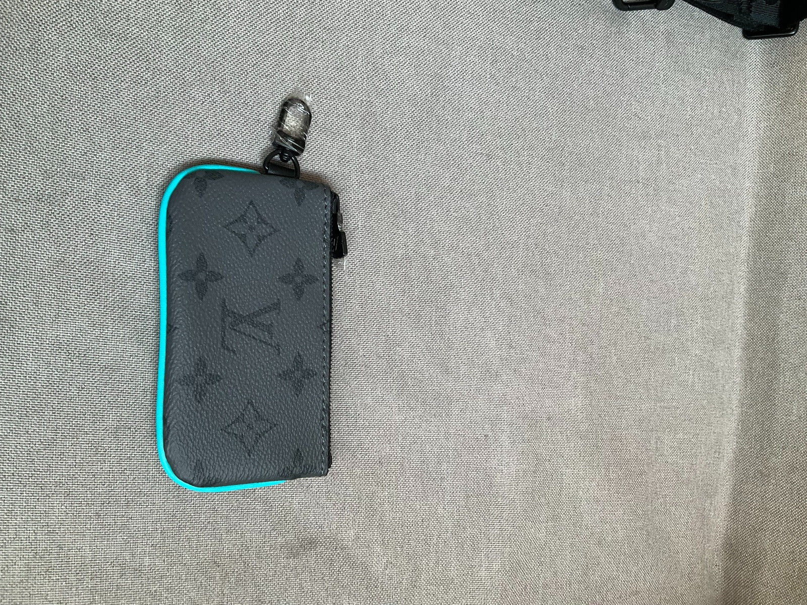 Sac Trio Messenger Grey blue 10/10 facture