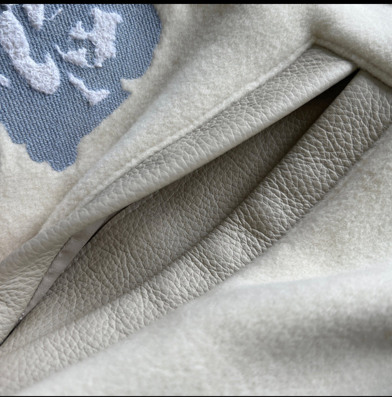 Veste Lv Limited Édition 2022