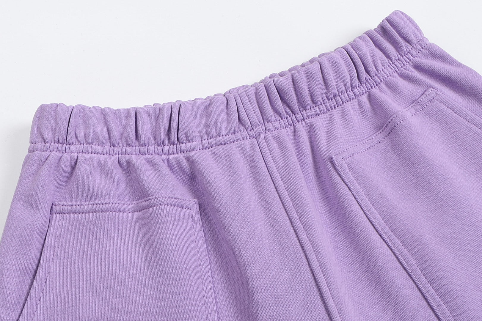 Short gris à petit logo ami de cœur gris