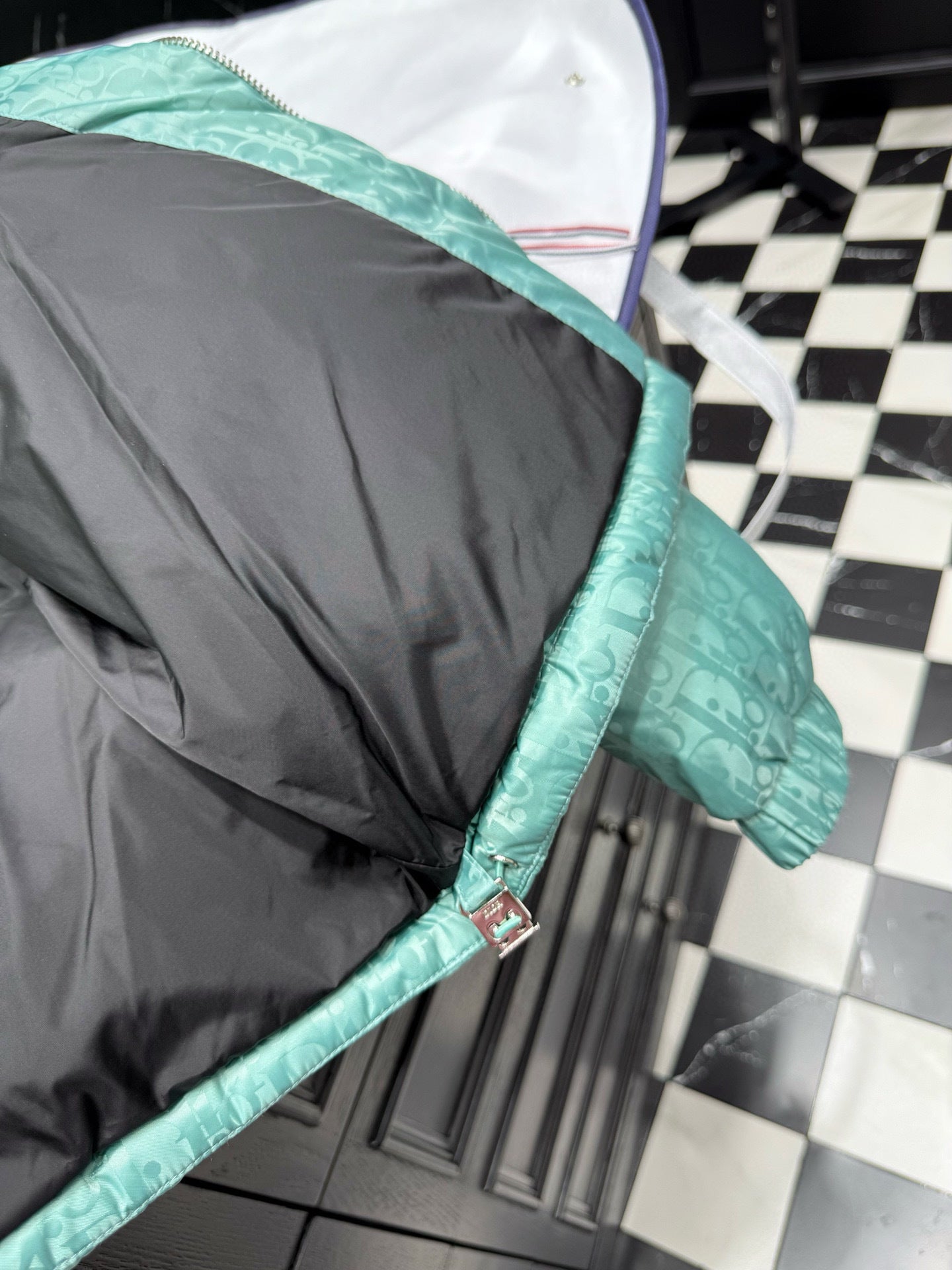 Doudoune CD oblique vert facture 10/10