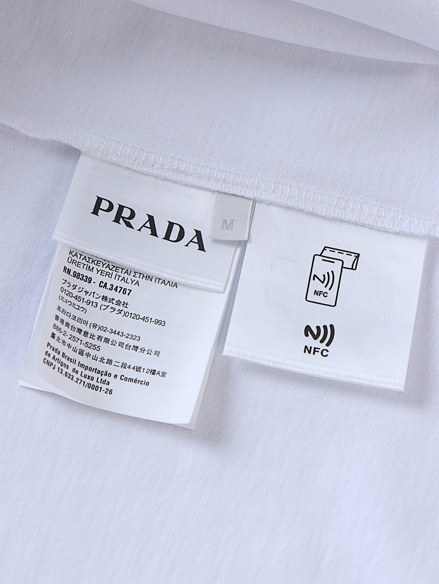 t’logo-print panelled T-shirt PRD