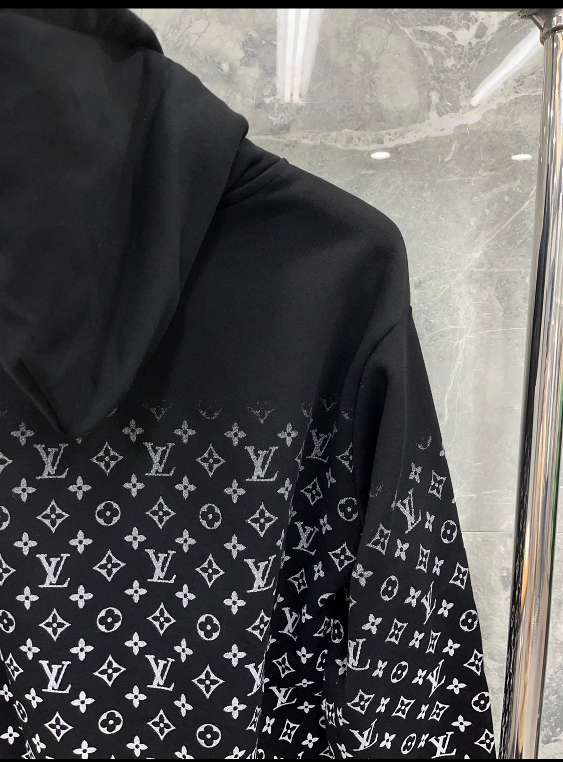 Sweatshirt Lv bill black And white
