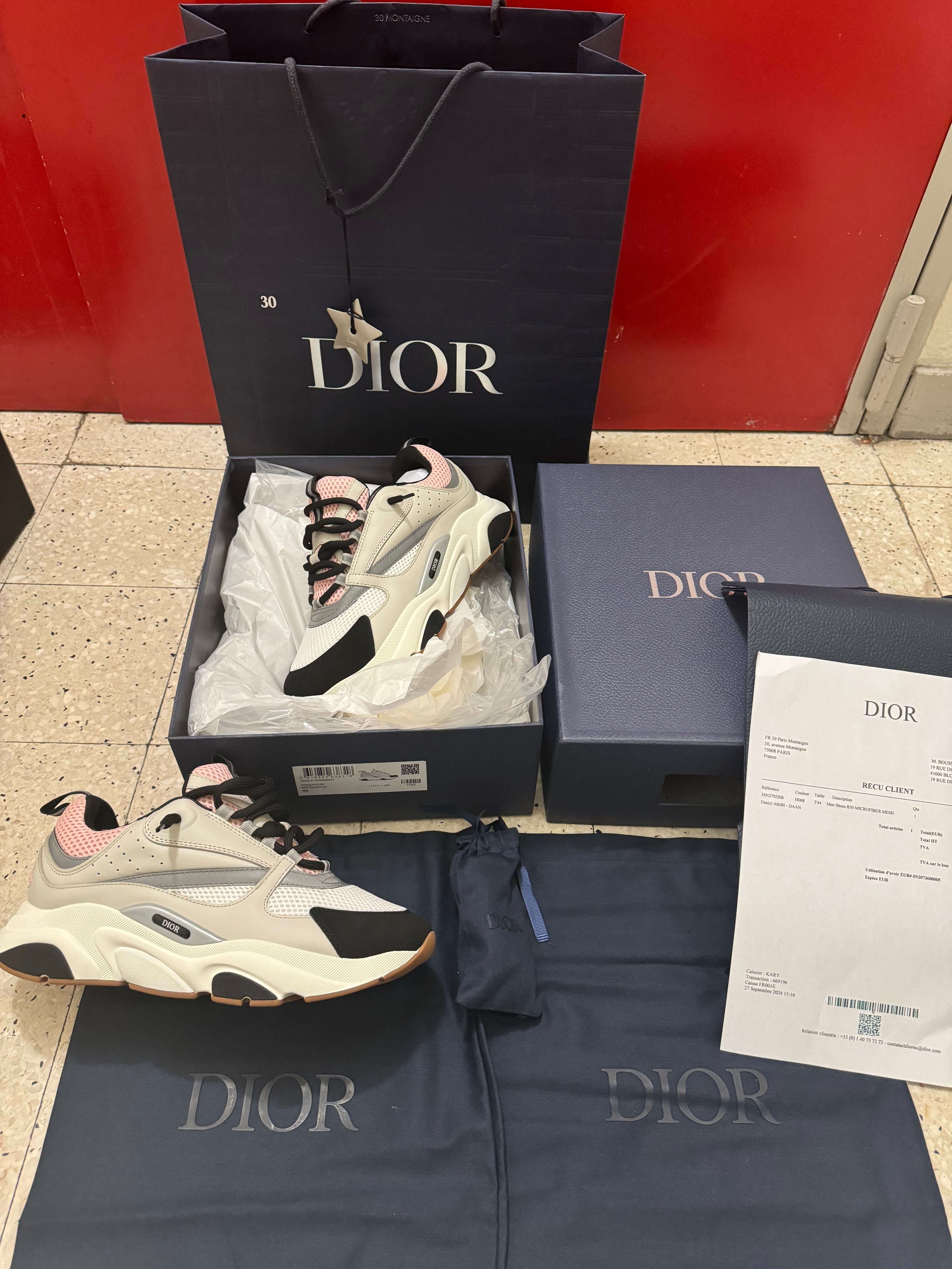 B22 pink 2023 facture ( introuvable )