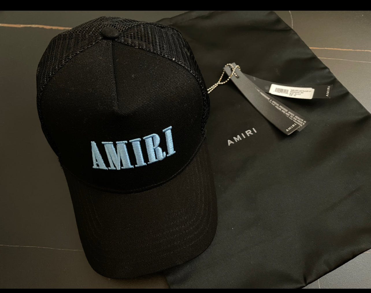 Amr Cap