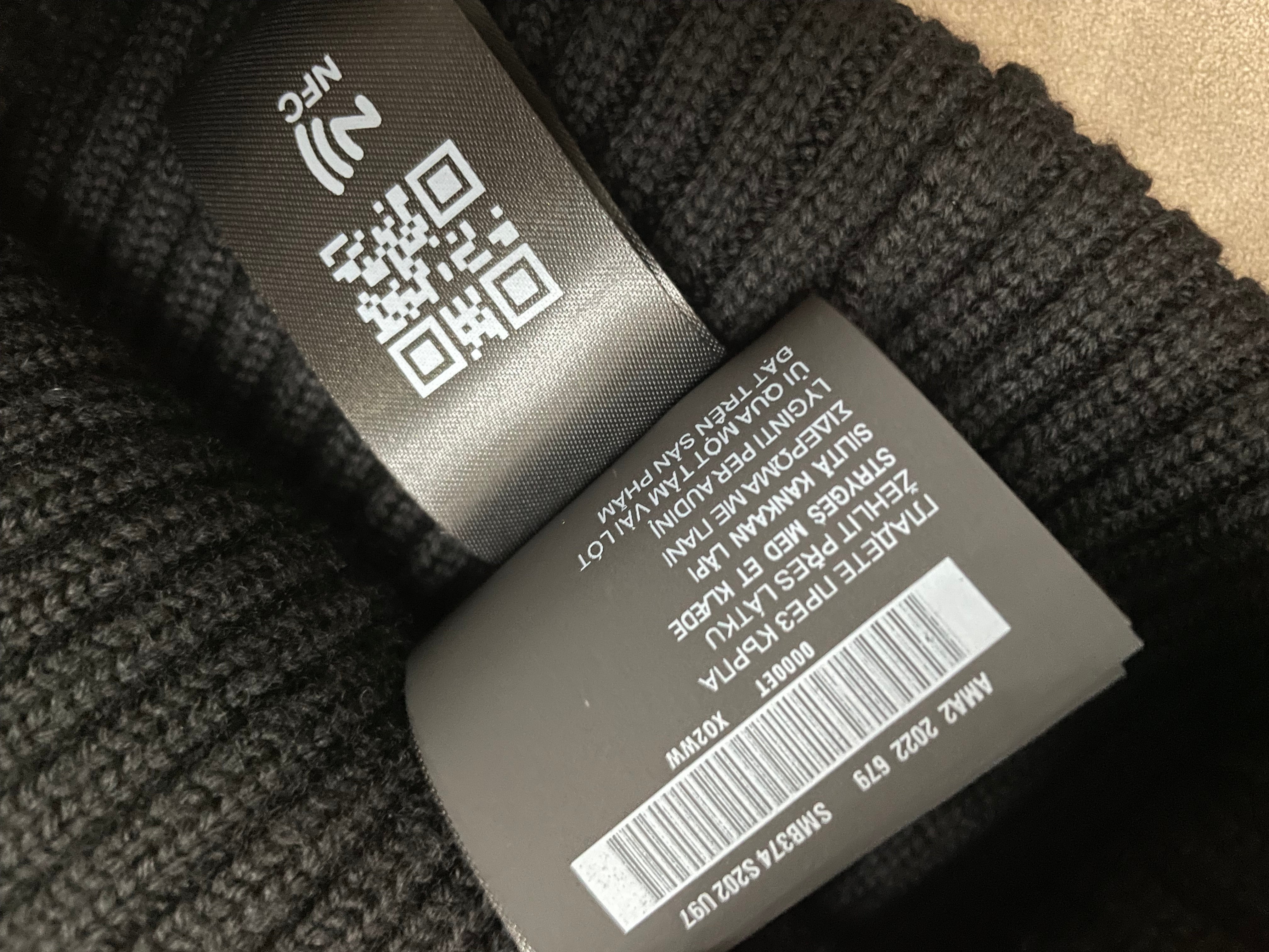 Bonnet Prd noir avec ticket 🚚📦⚡️