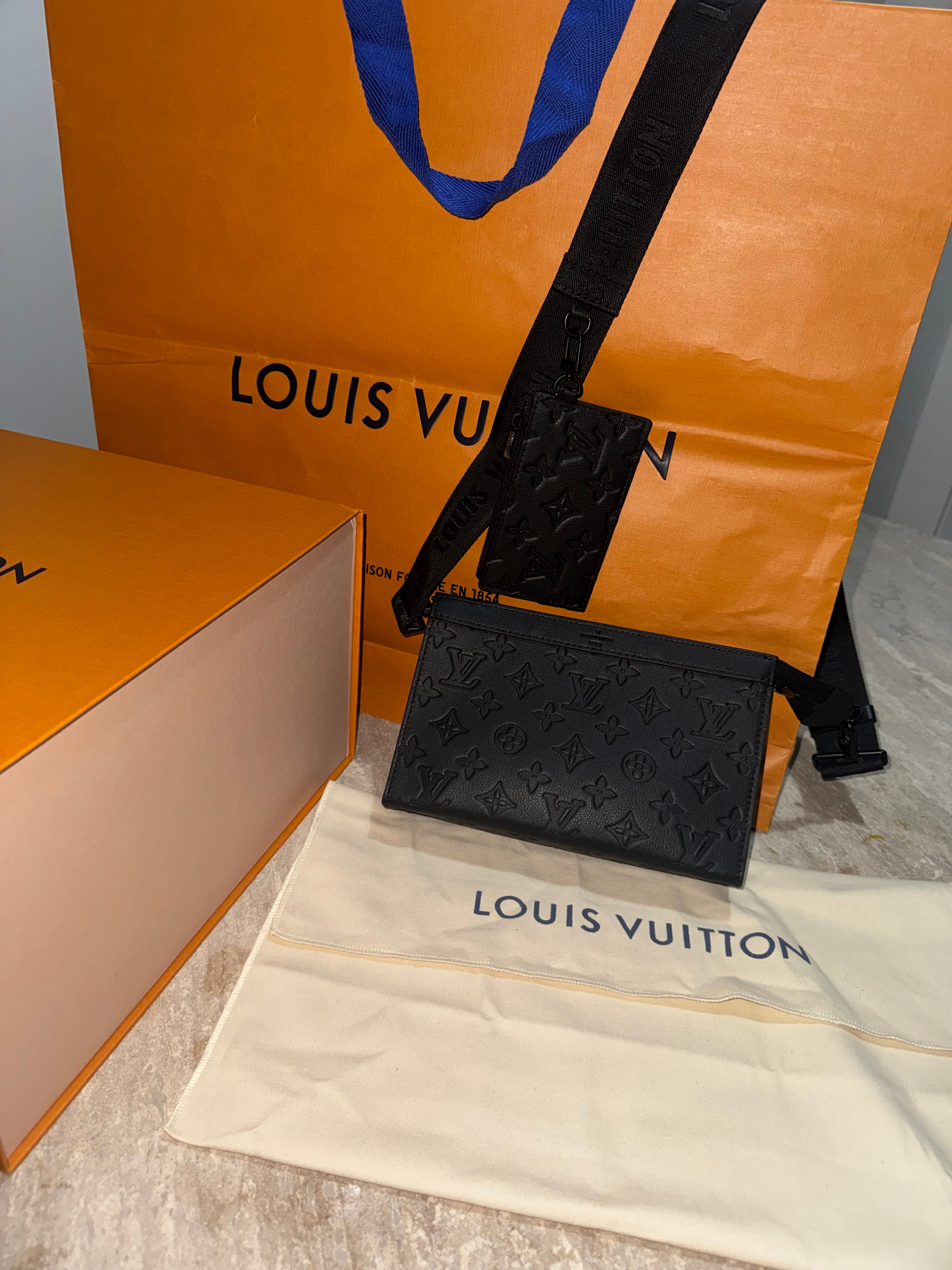 Porte feuille Gaston Wearable facture 10/10 ππ¦β‘οΈ