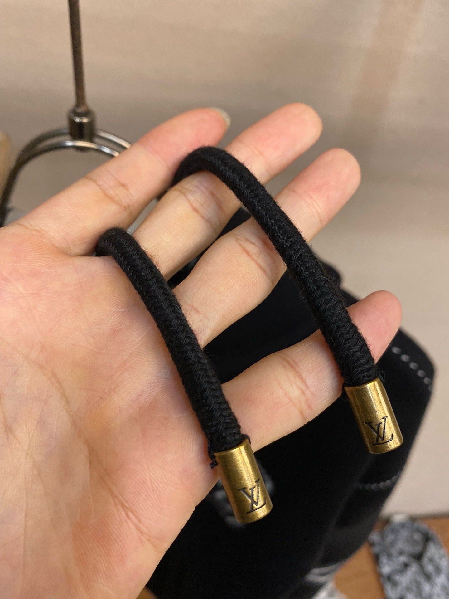 Sweat capuche motif Zippee Intarsia Lv 10/10 📦⚡️🚚