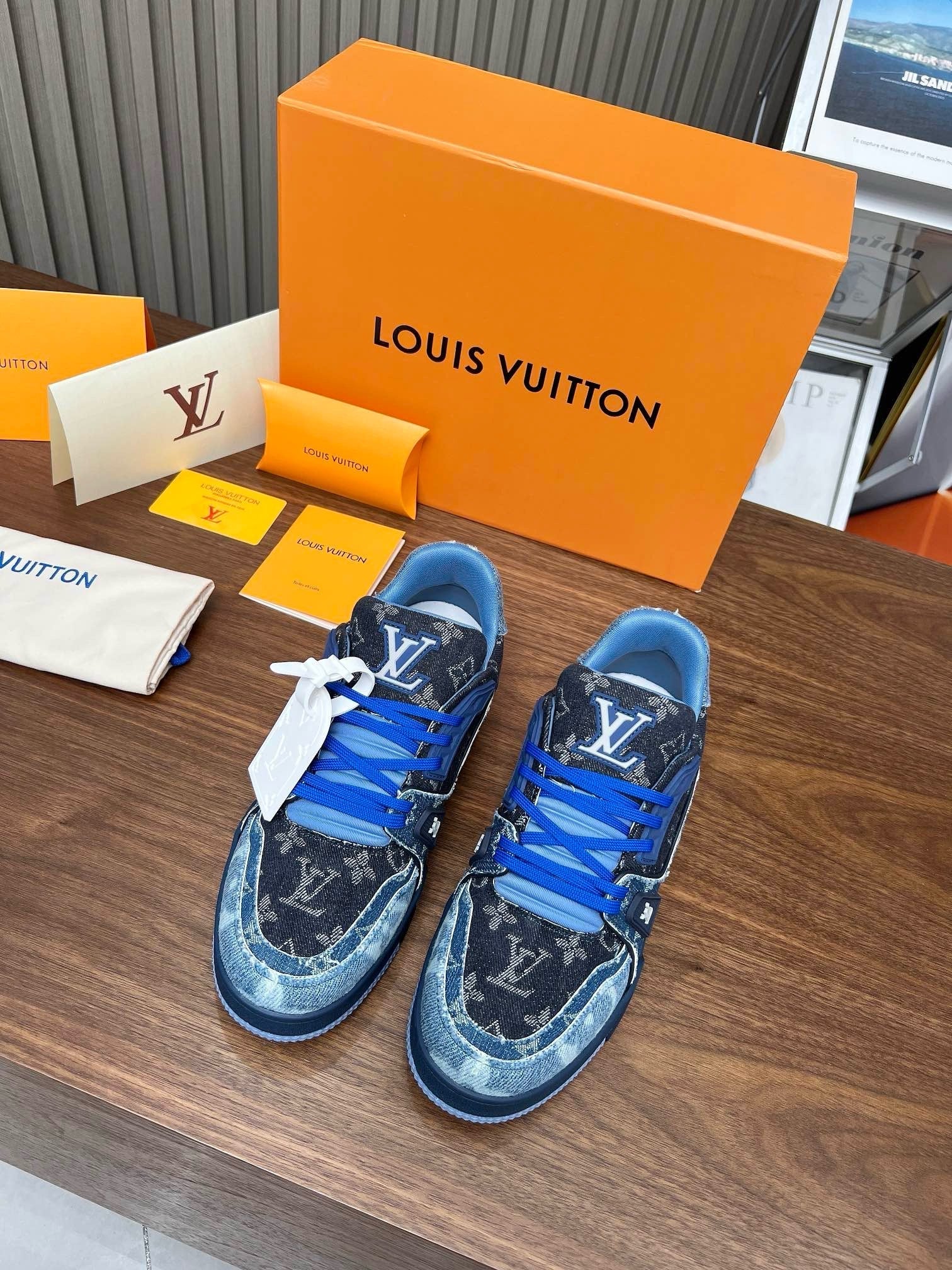 Sneakers Lv Trainers facture
