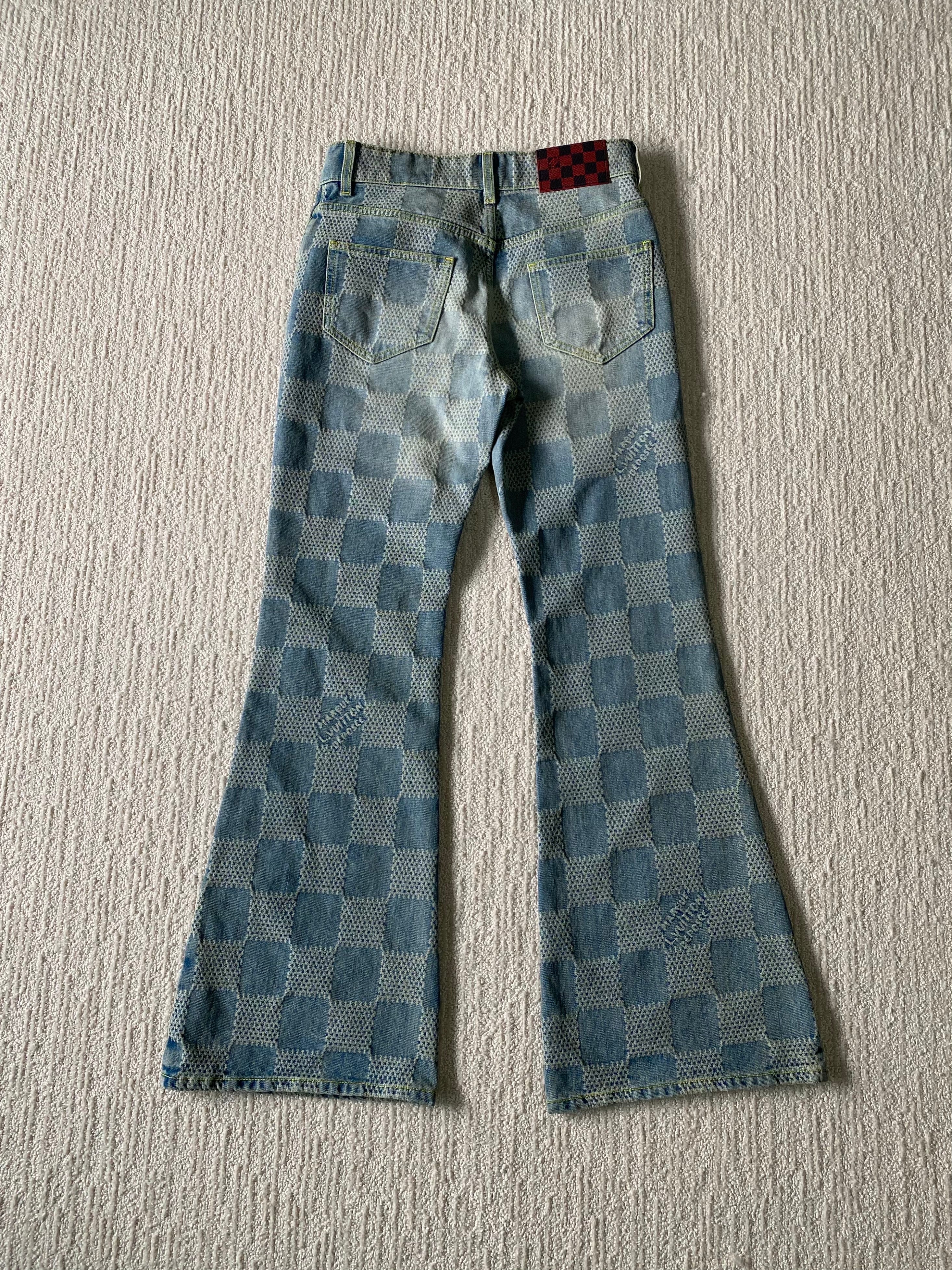 Damier ausgestellte Jeanshose