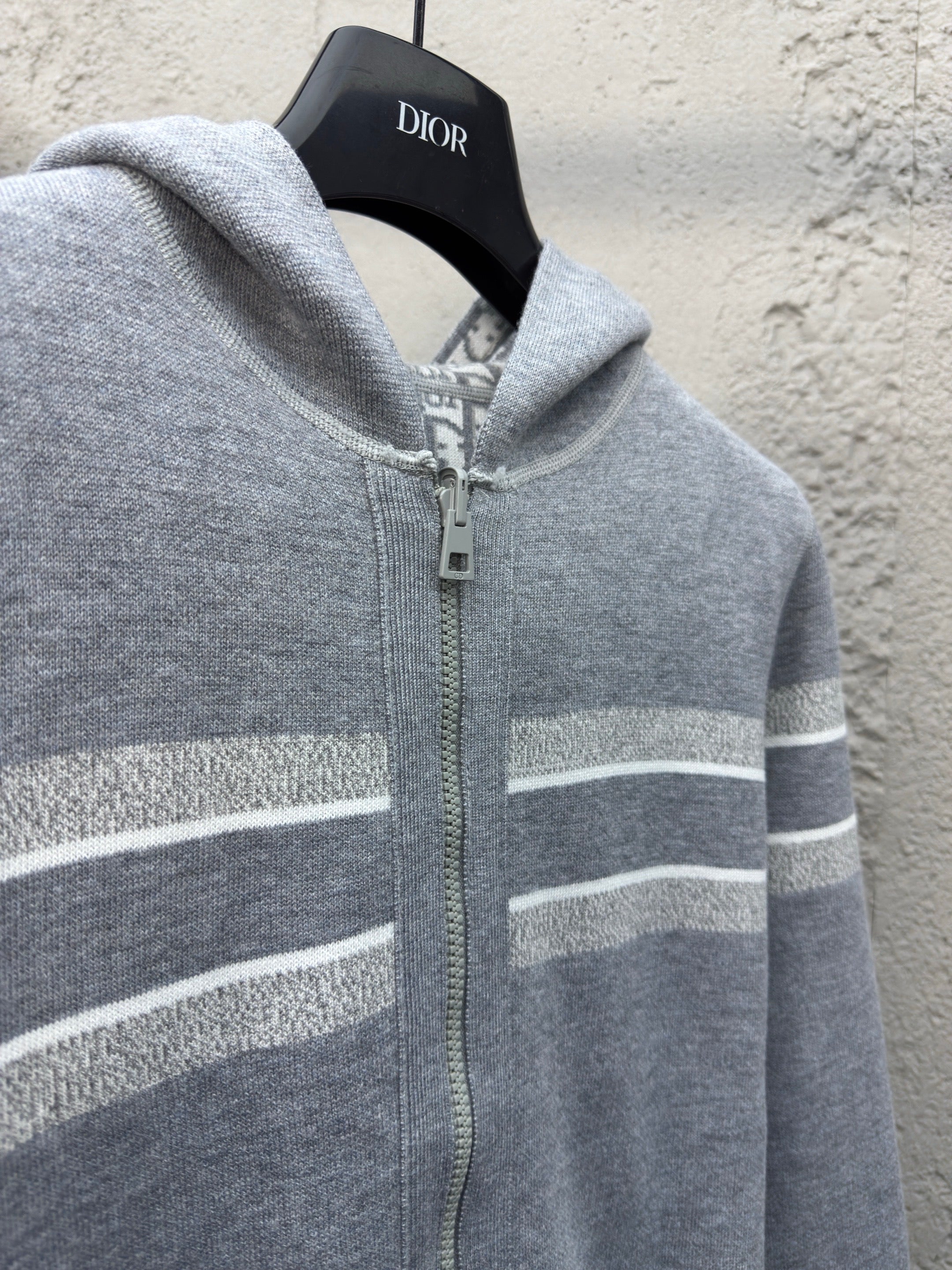 Cardigan réversible zippé à capuche