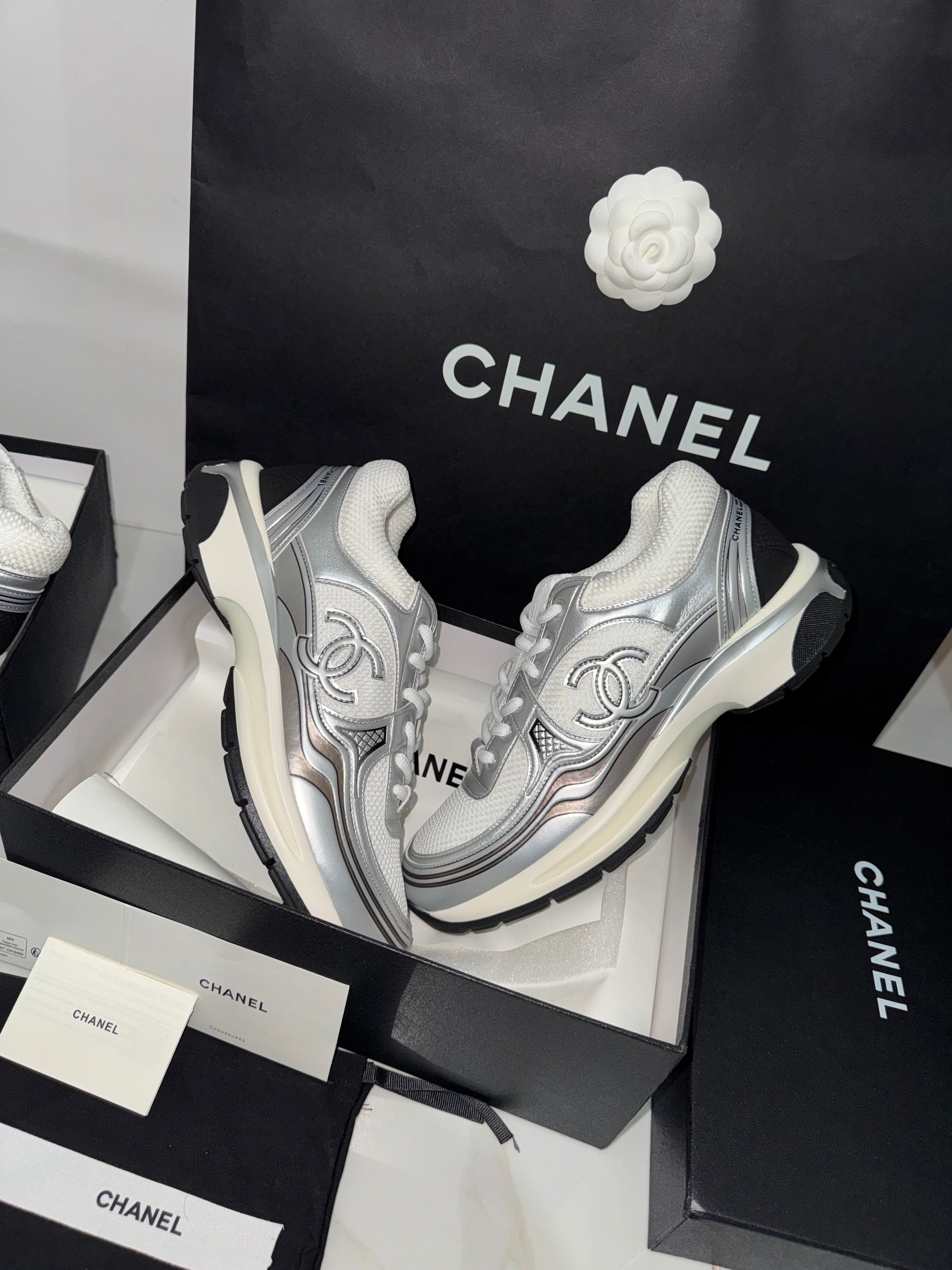 Sneakers chan 10/10 silver V3S