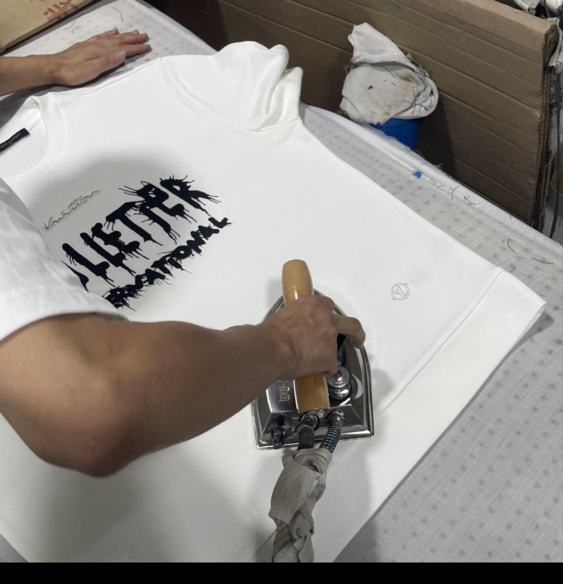 Sweater Lv 2023 Kofferherstellerrechnung