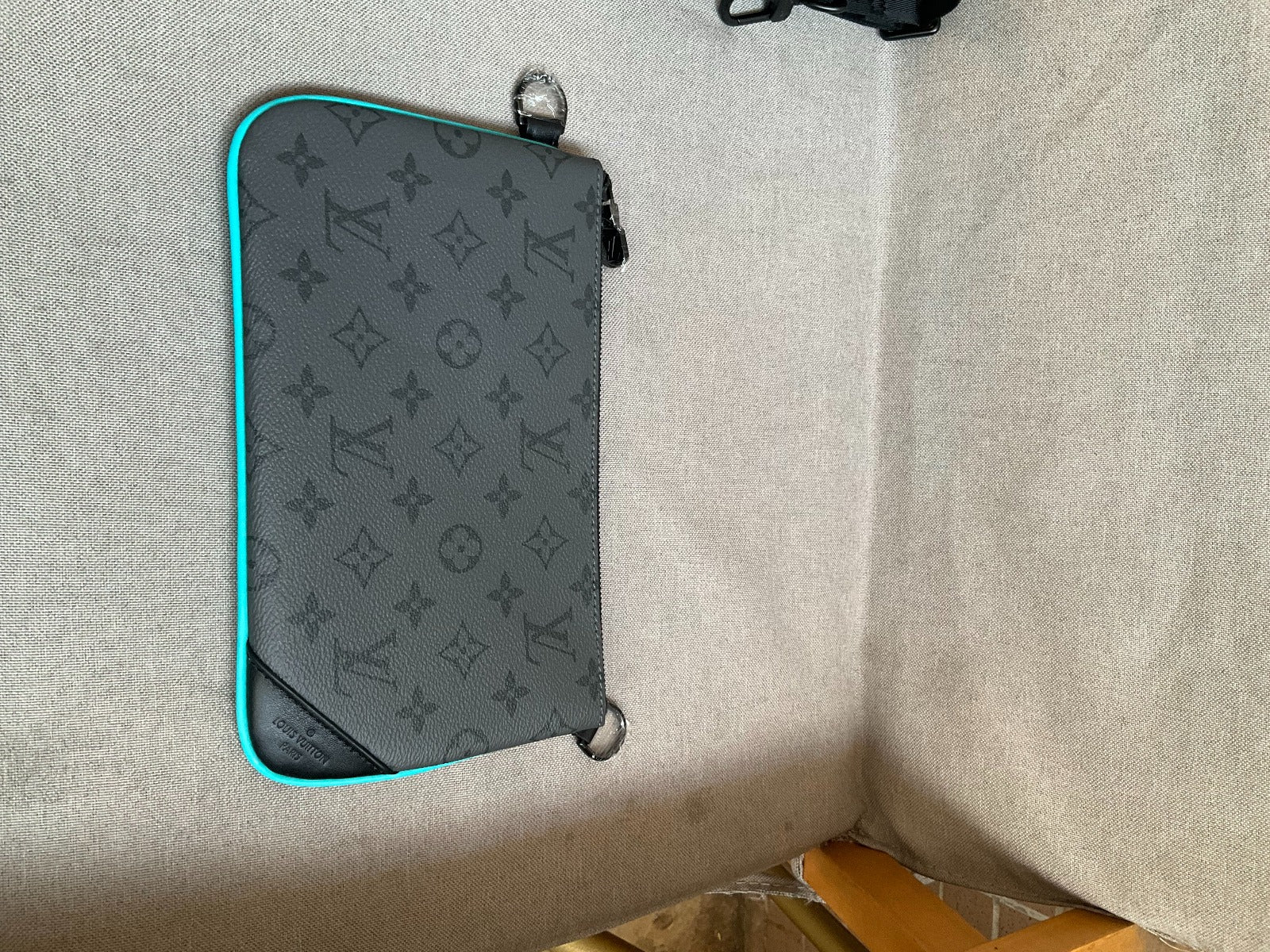 Sac Trio Messenger Grey blue 10/10 facture