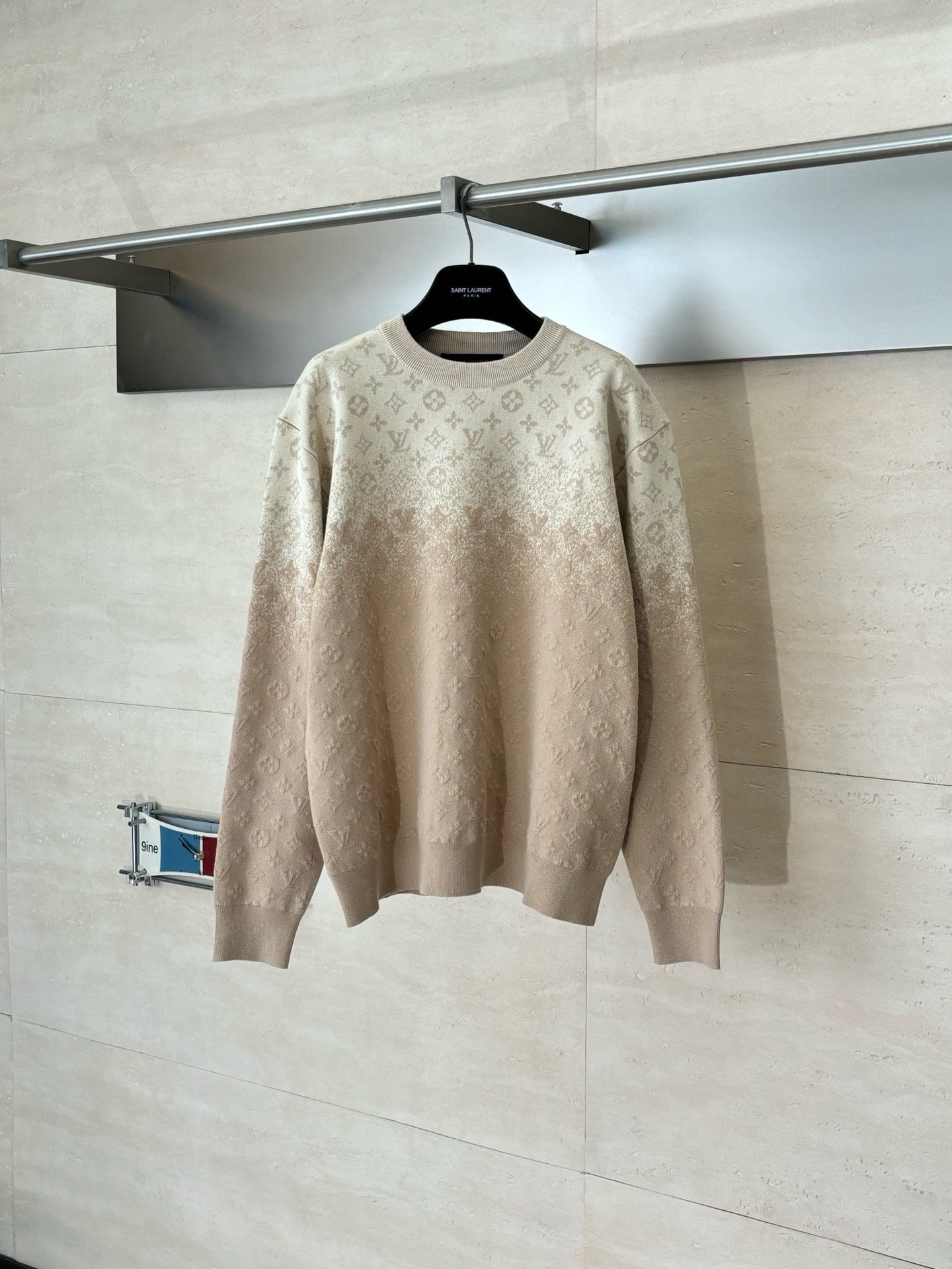 Pull col rond Lv beige 2026