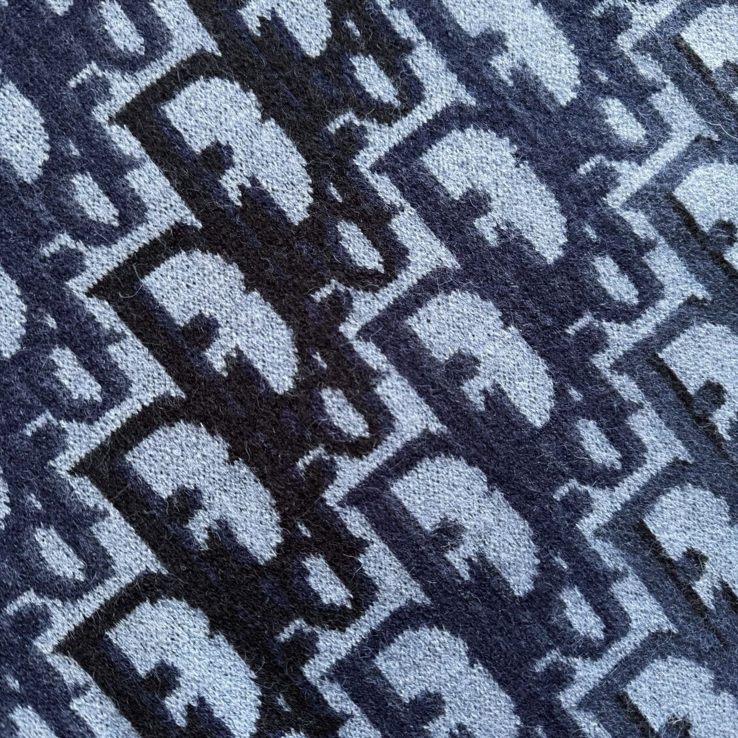 Pull CD Oblique Jacquard de laine bleue