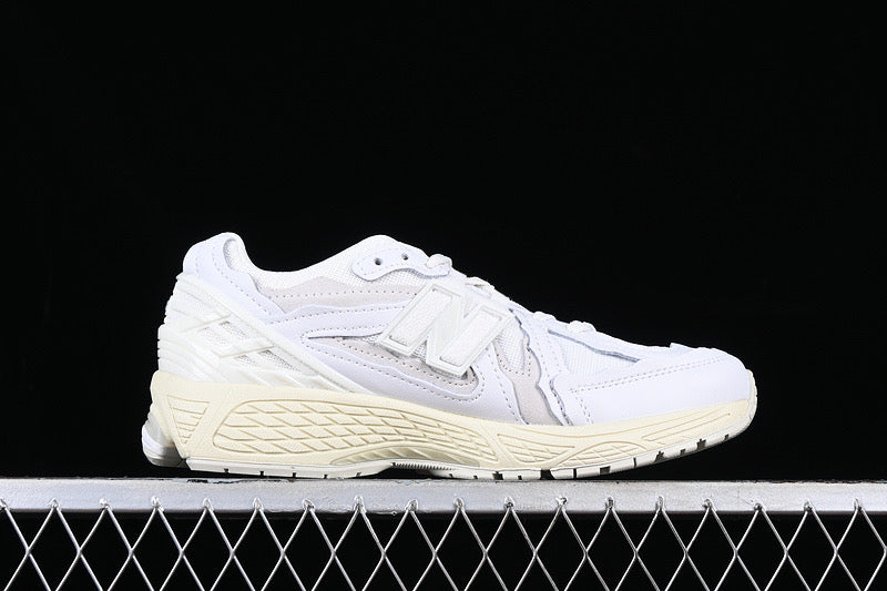 New b sneakers 1906 séries