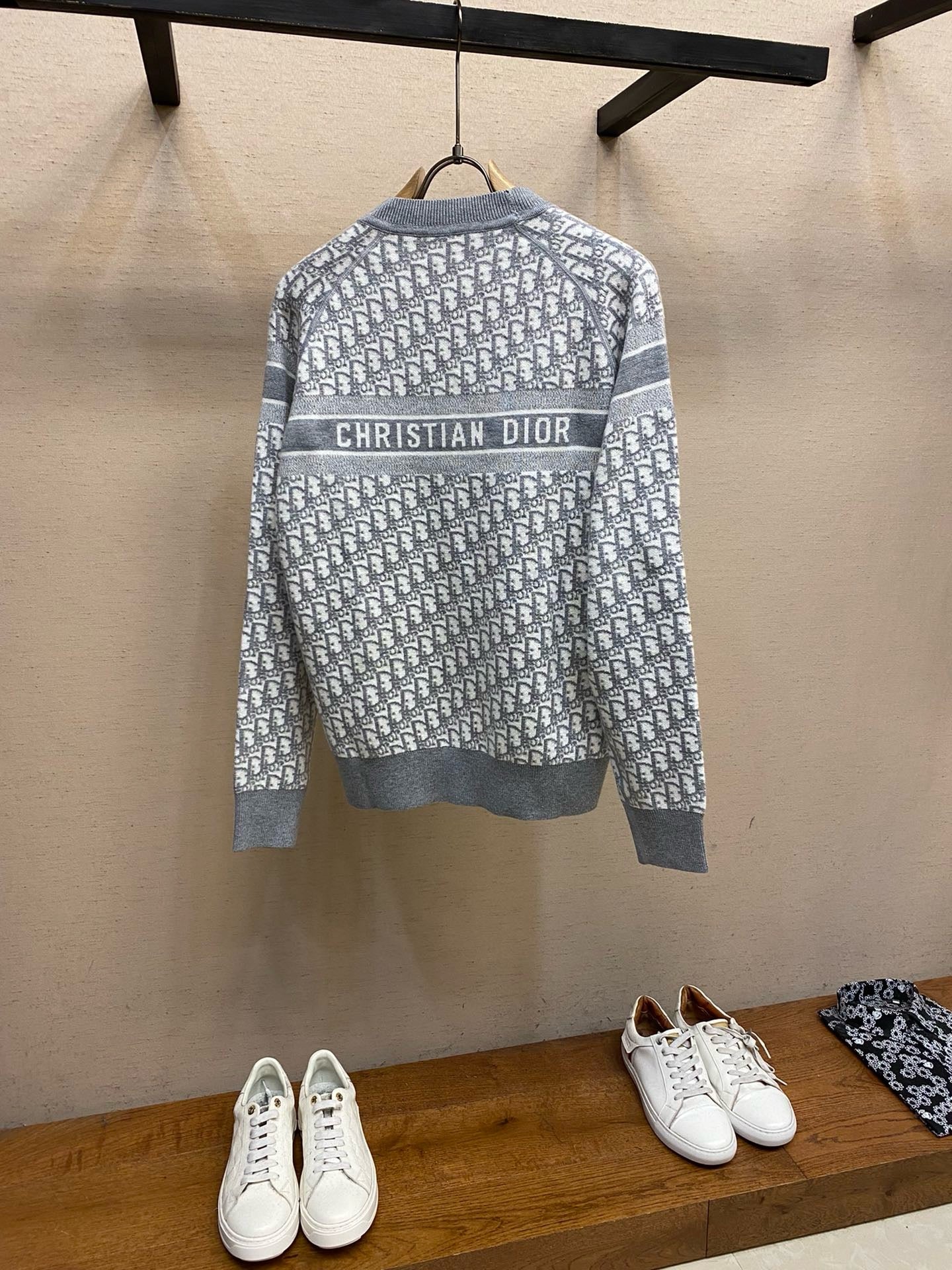 Pull CD Reversible Ancienne collection facture