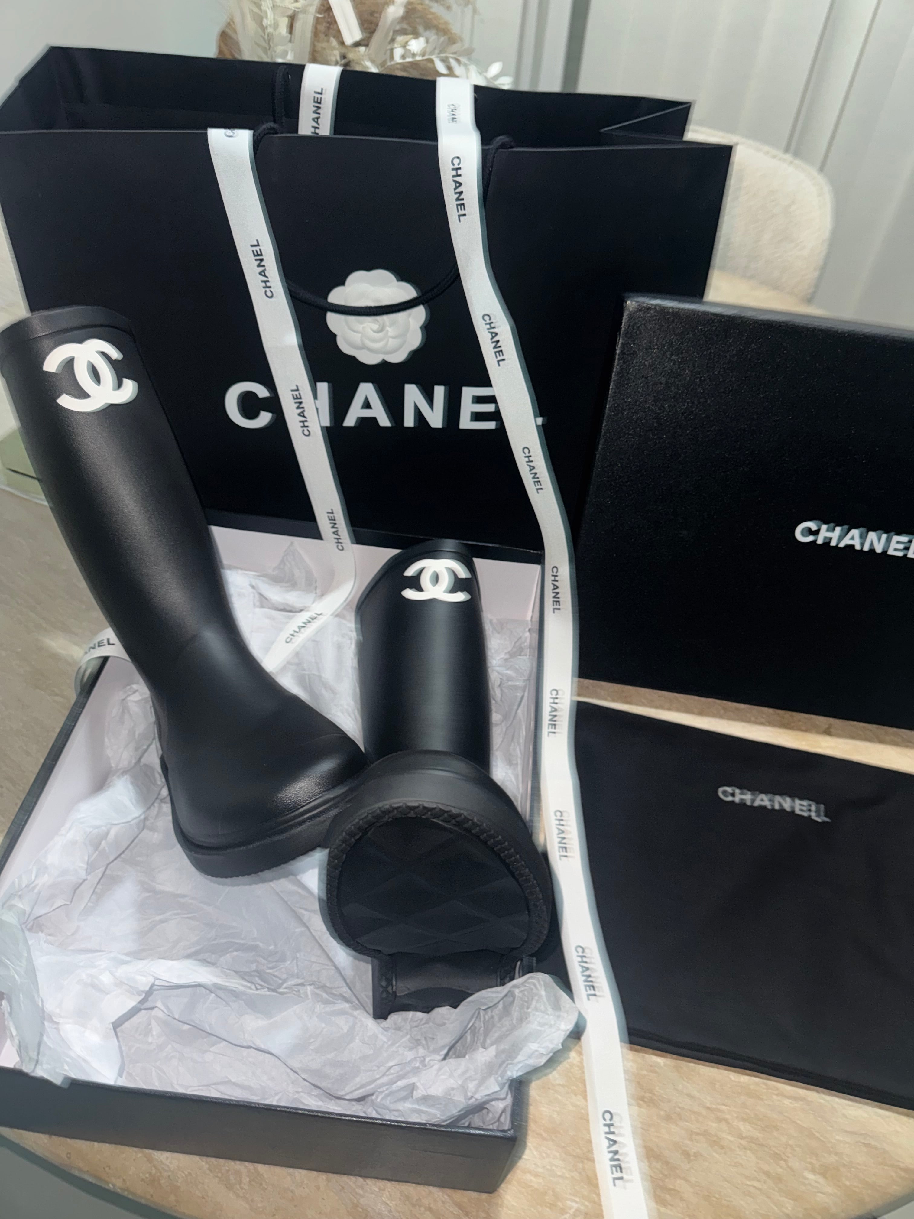 Bottes Chnl noir FEMME 10/10 ⚡️📦🚚