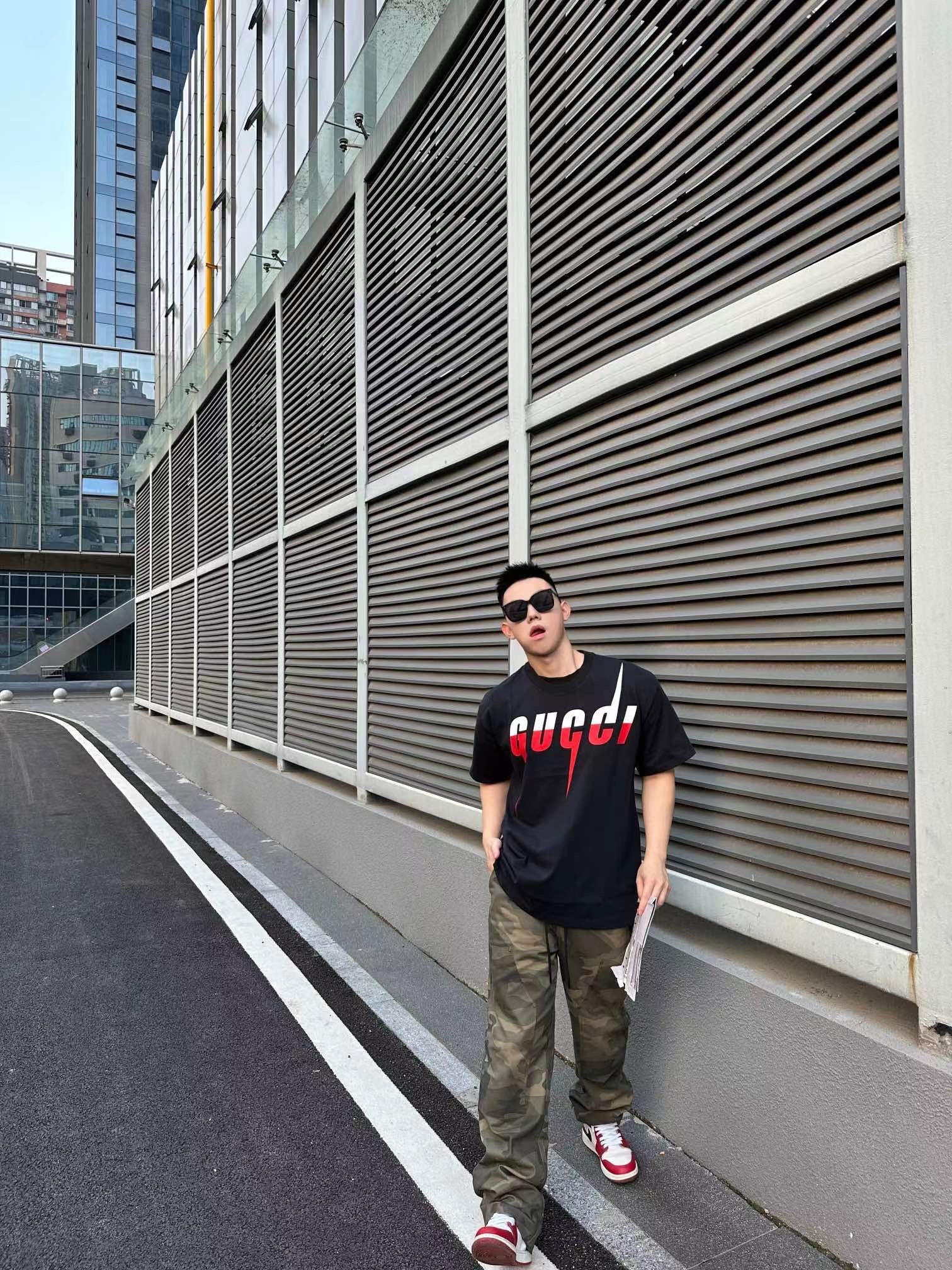 T shirt gg Blade black And red