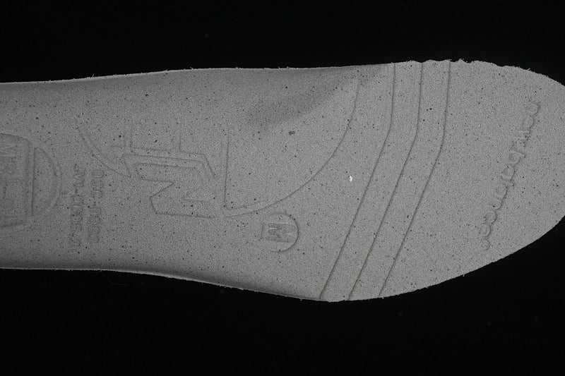 New b sneakers 1906 séries